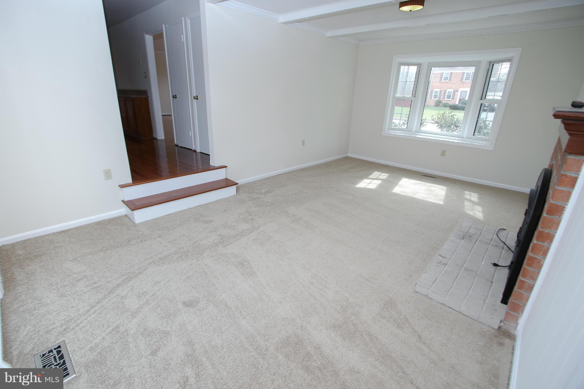 COURTS OF CHANDON - Residential