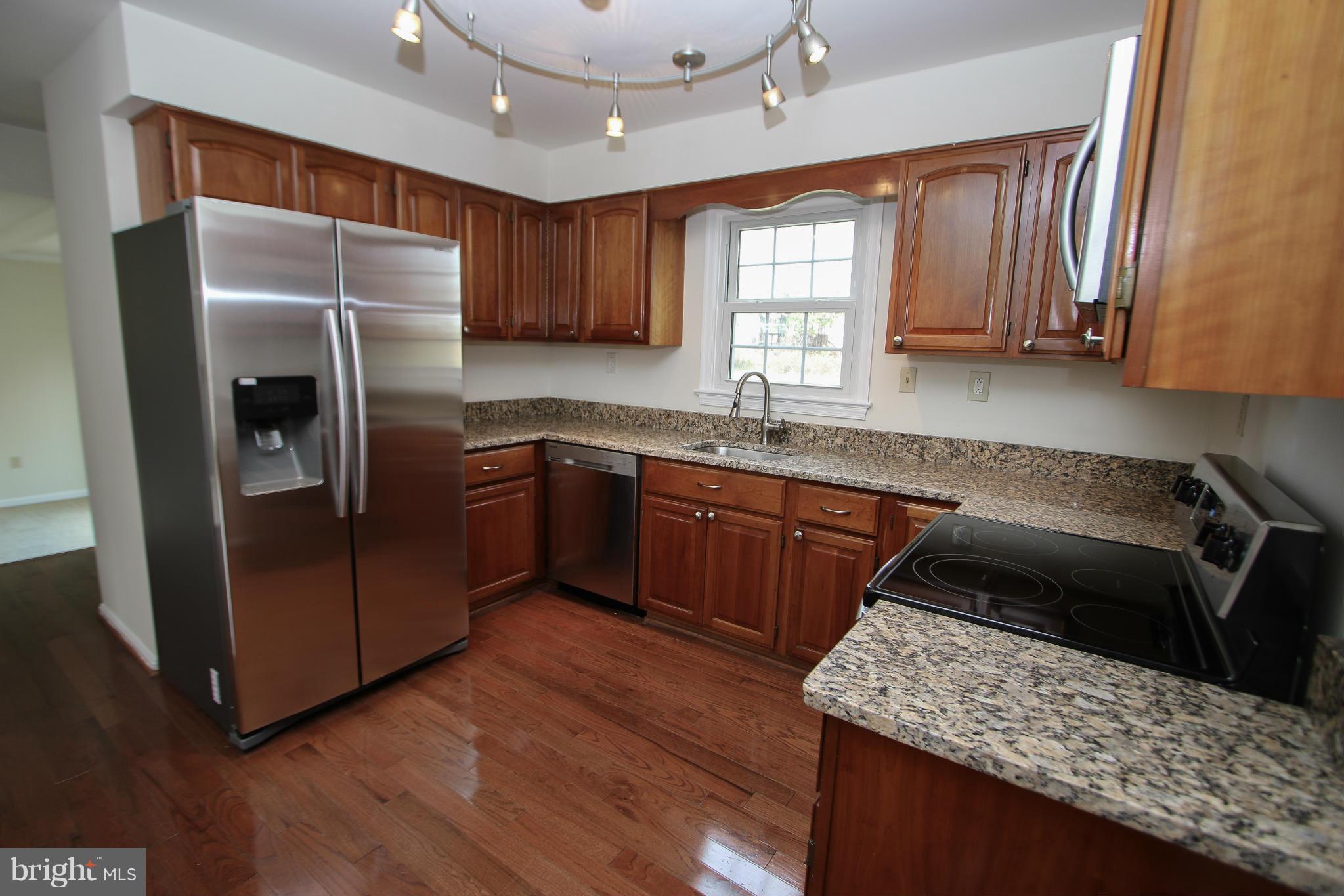 COURTS OF CHANDON - Residential