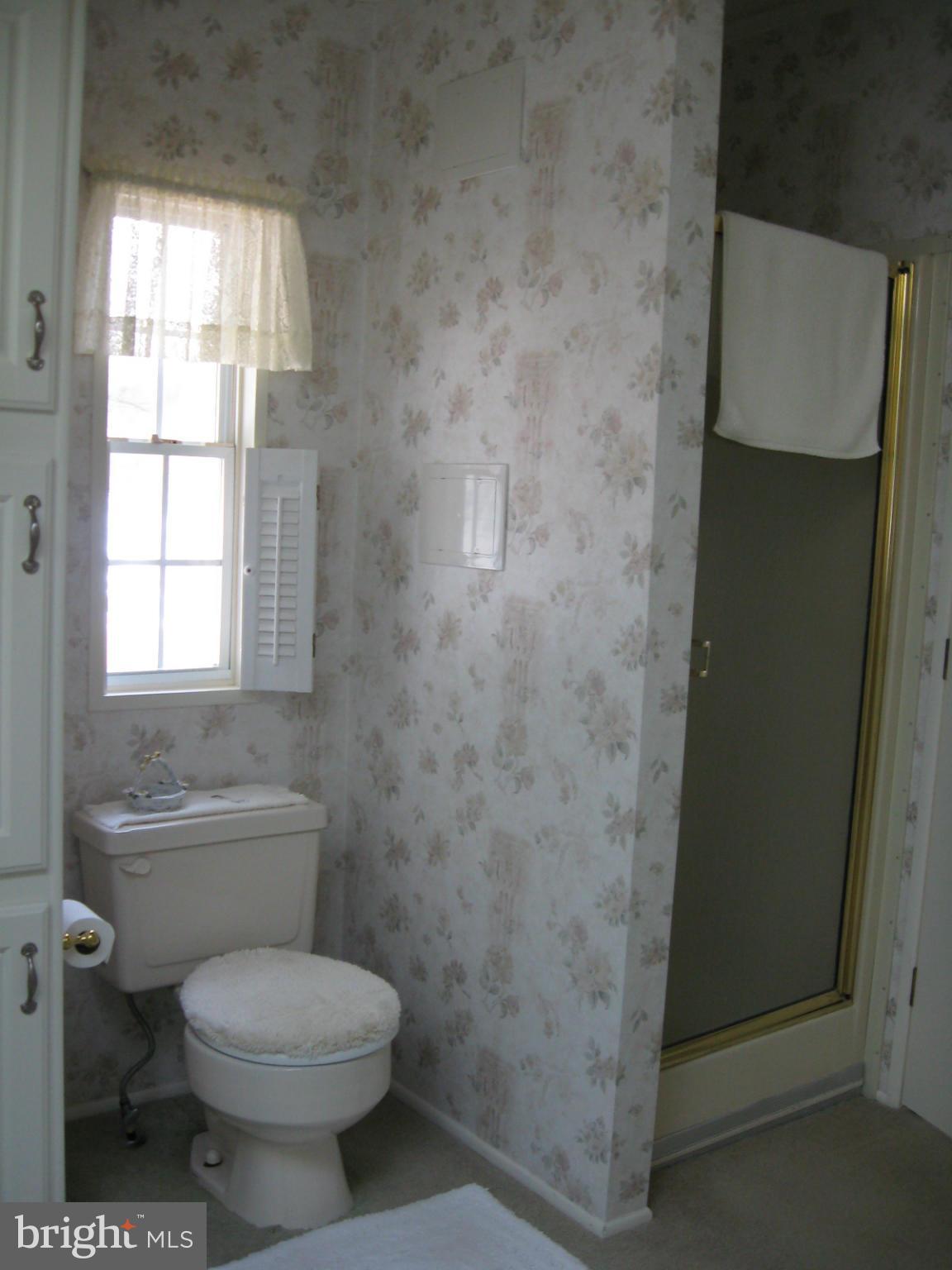 HILLANDALE HOMES - Residential