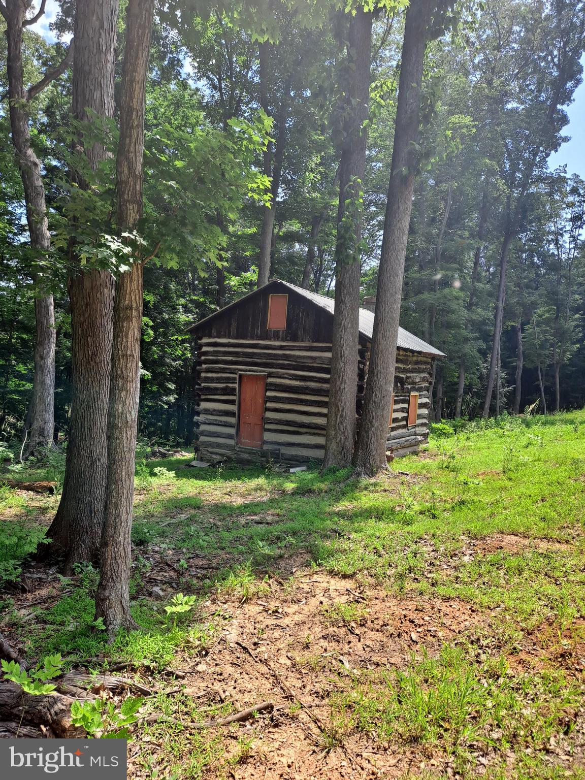 NONE AVAILABLE - Land