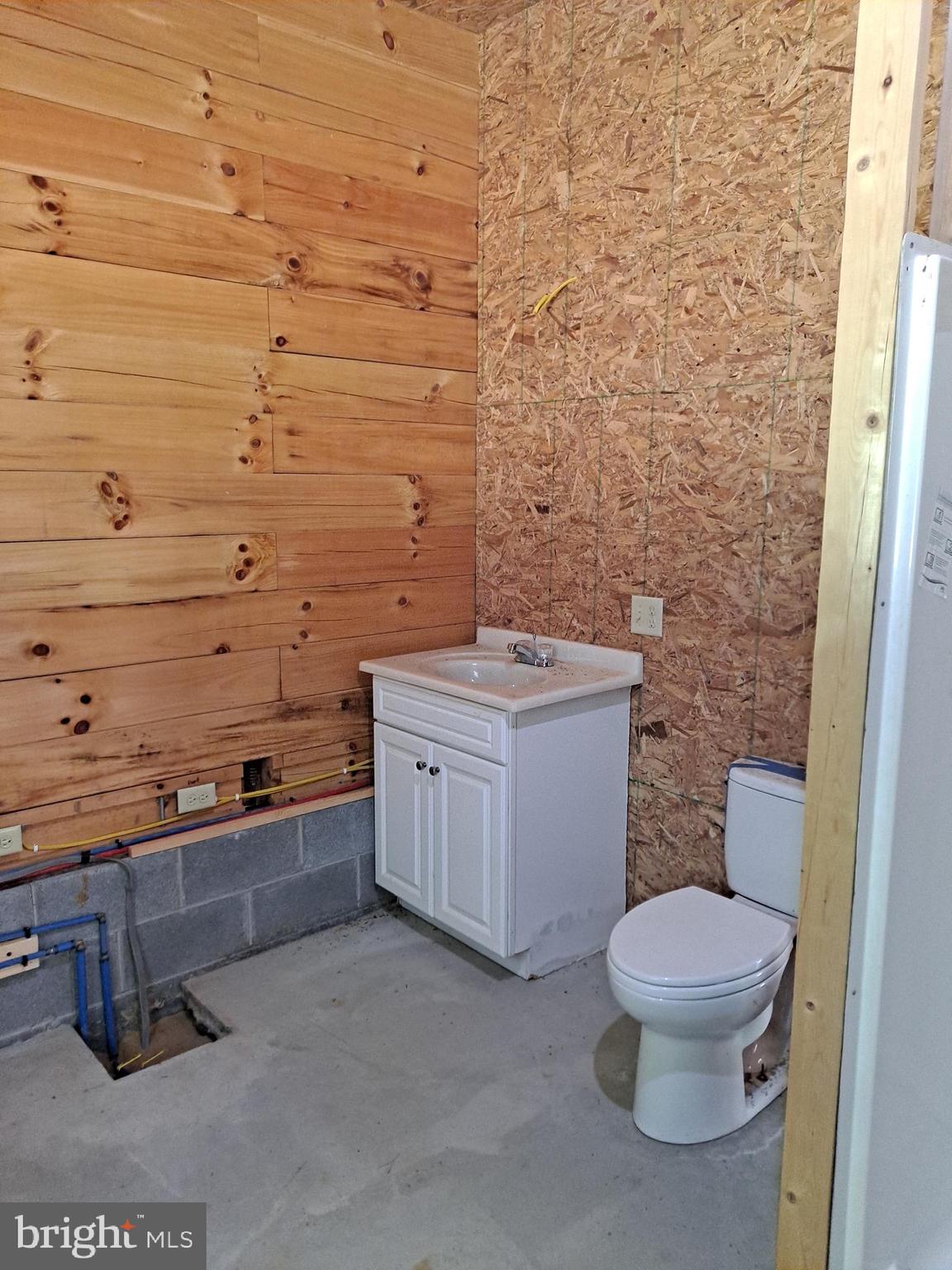 NONE AVAILABLE - Land