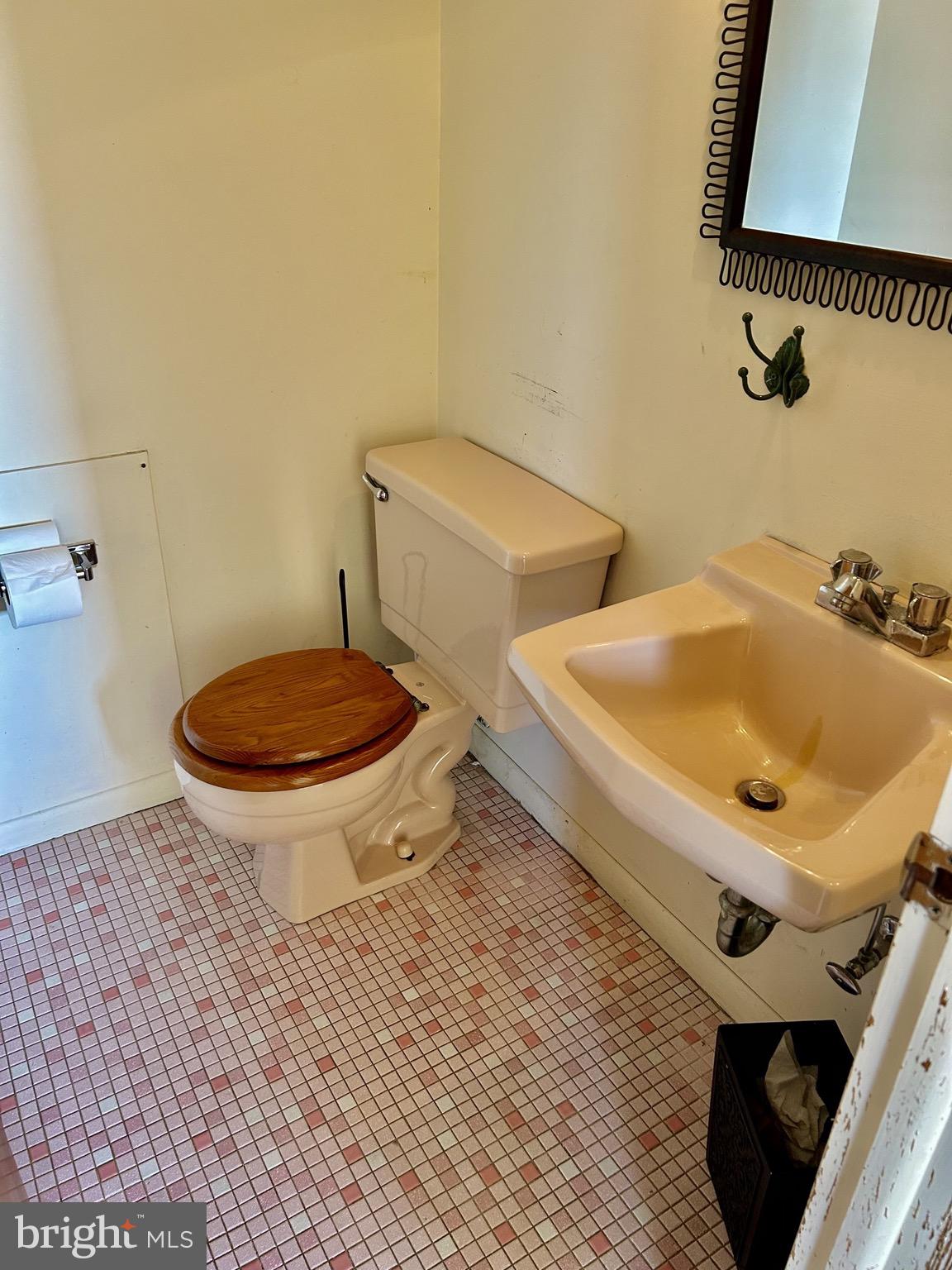 LOYSVILLE AREA - Residential