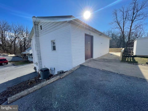 Condo For Rent - 210 N Centre Avenue #APARTMENT A<br/> LEESPORT, PA 19533