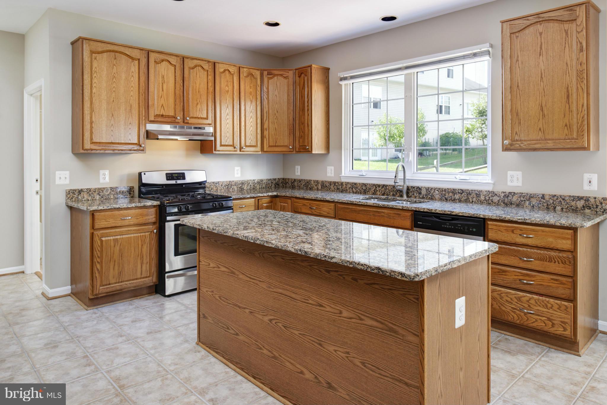 POTOMAC STATION - Residential