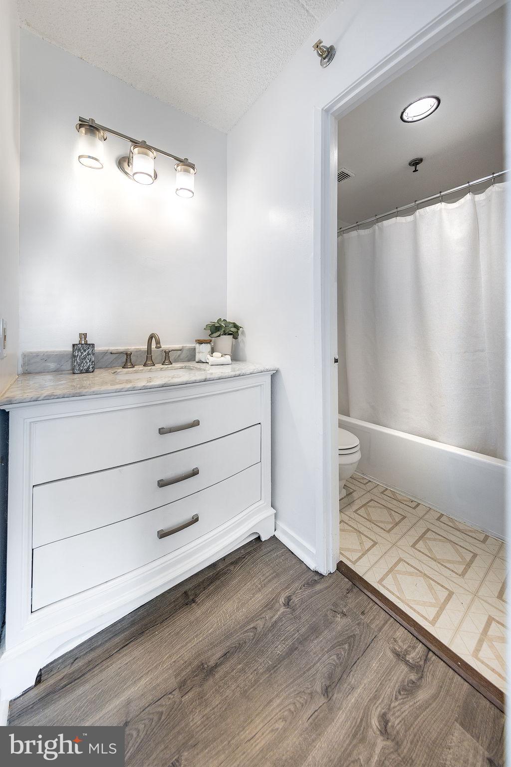 HIGHPOINTE - Residential