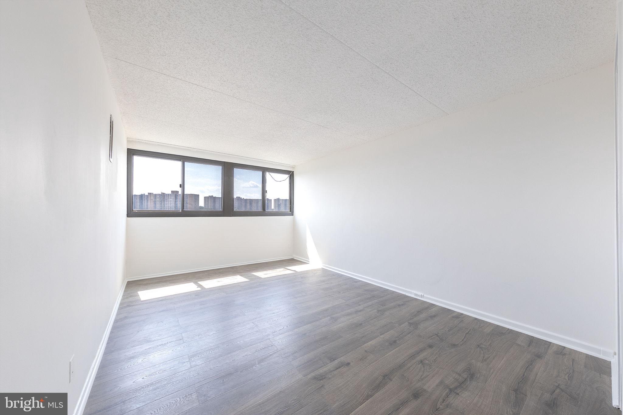 HIGHPOINTE - Residential