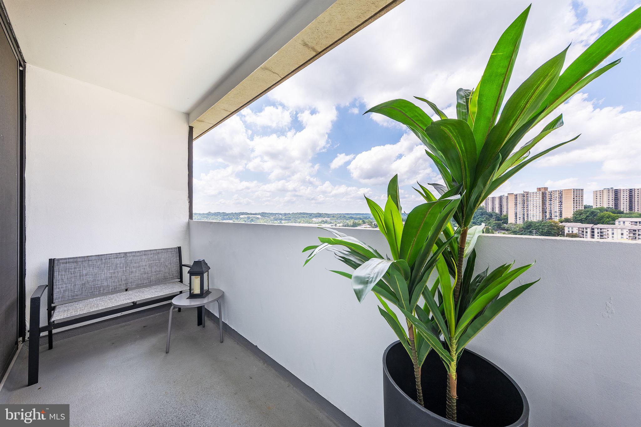 HIGHPOINTE - Residential