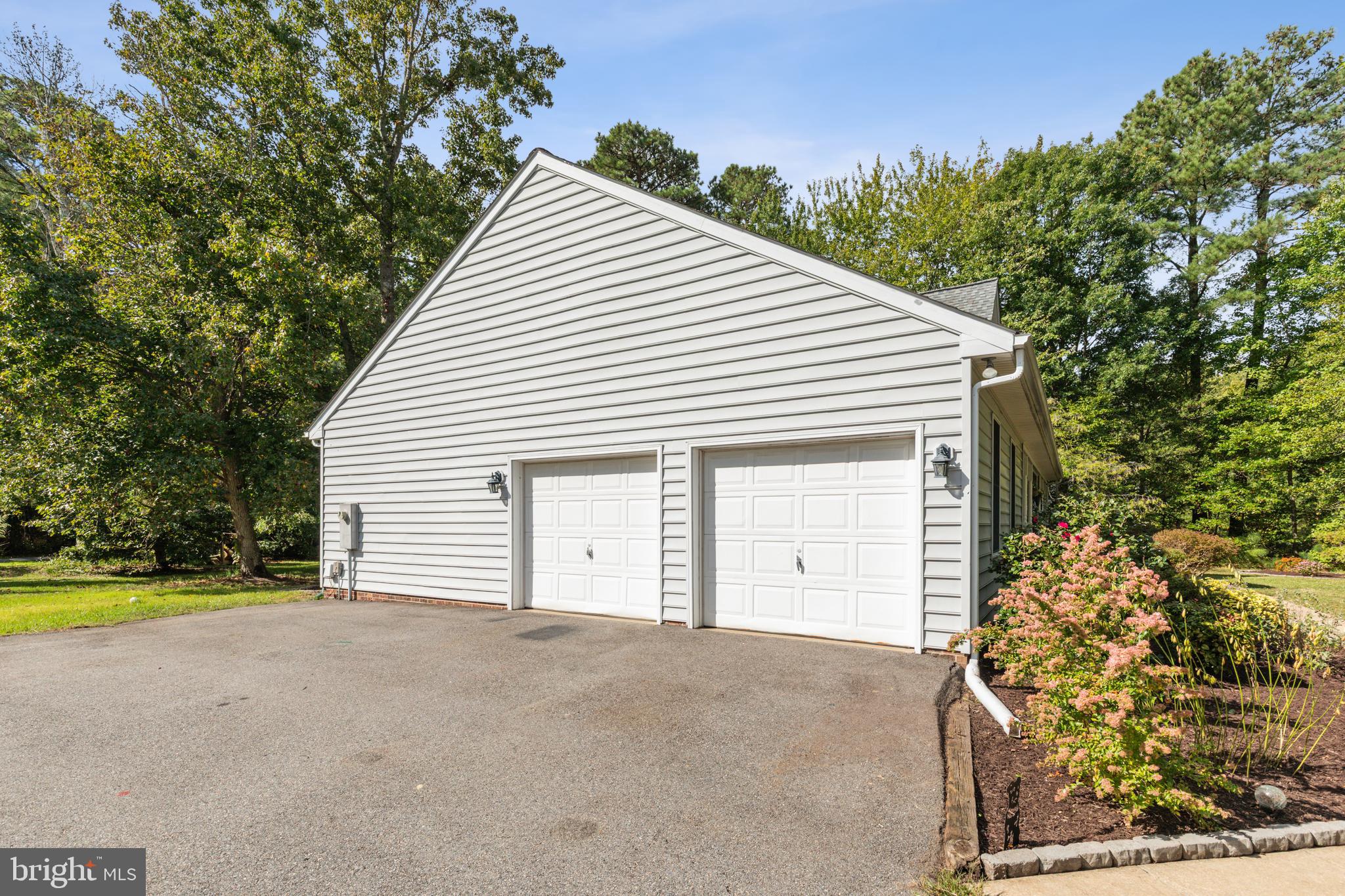 MALLARD POND - Residential