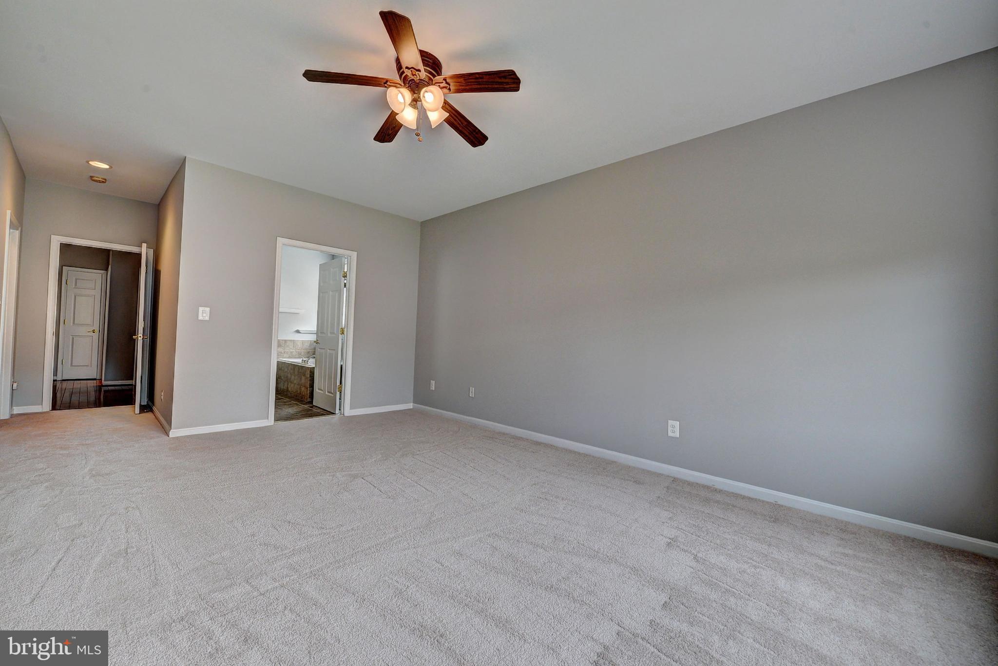 HERITAGE HUNT - Residential