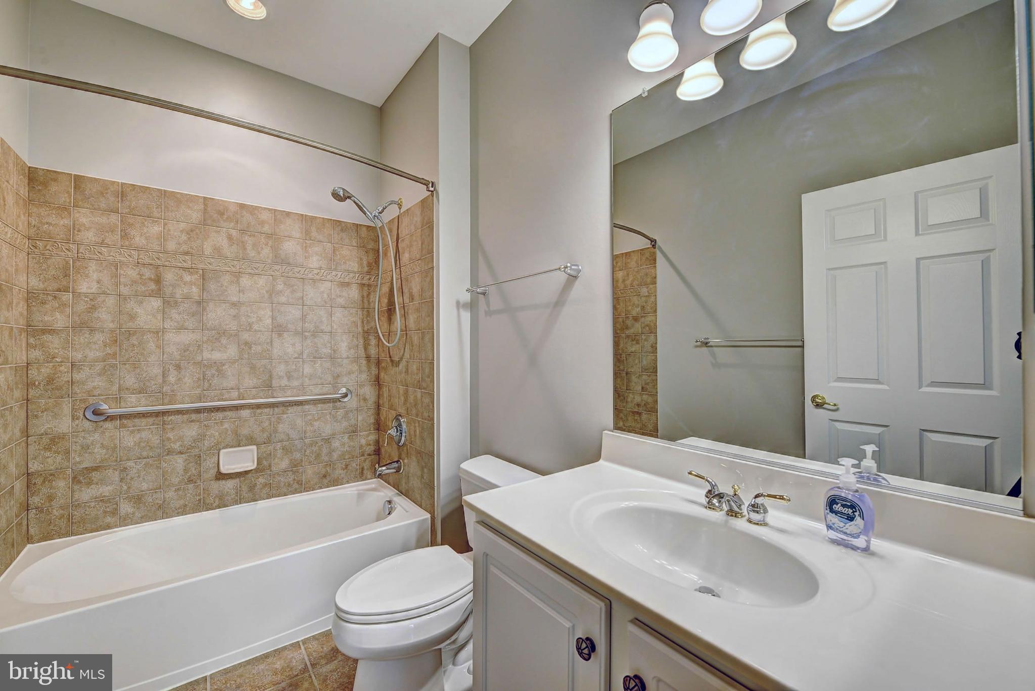 HERITAGE HUNT - Residential