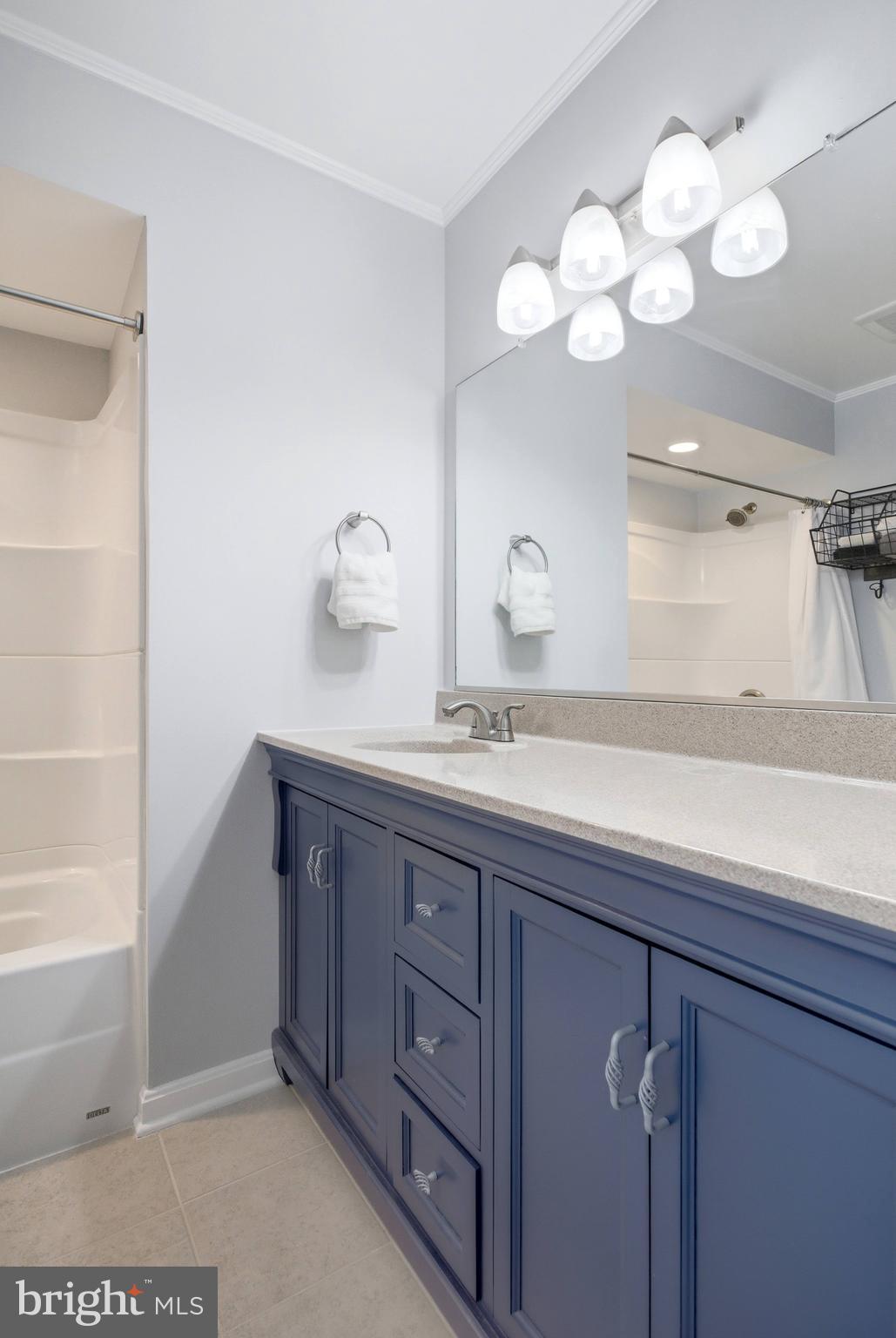 GLENWOOD MANOR - Residential