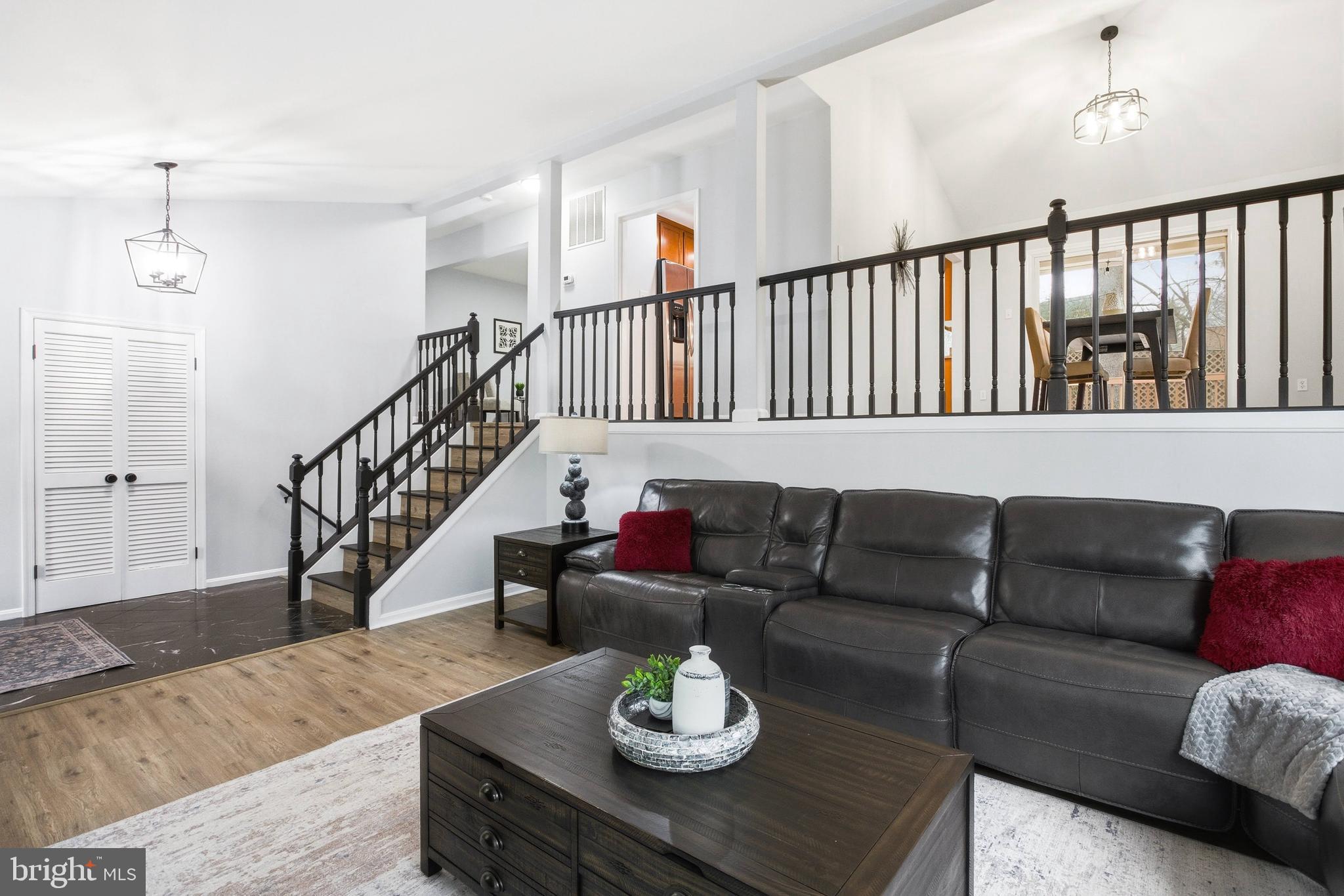 GLENWOOD MANOR - Residential