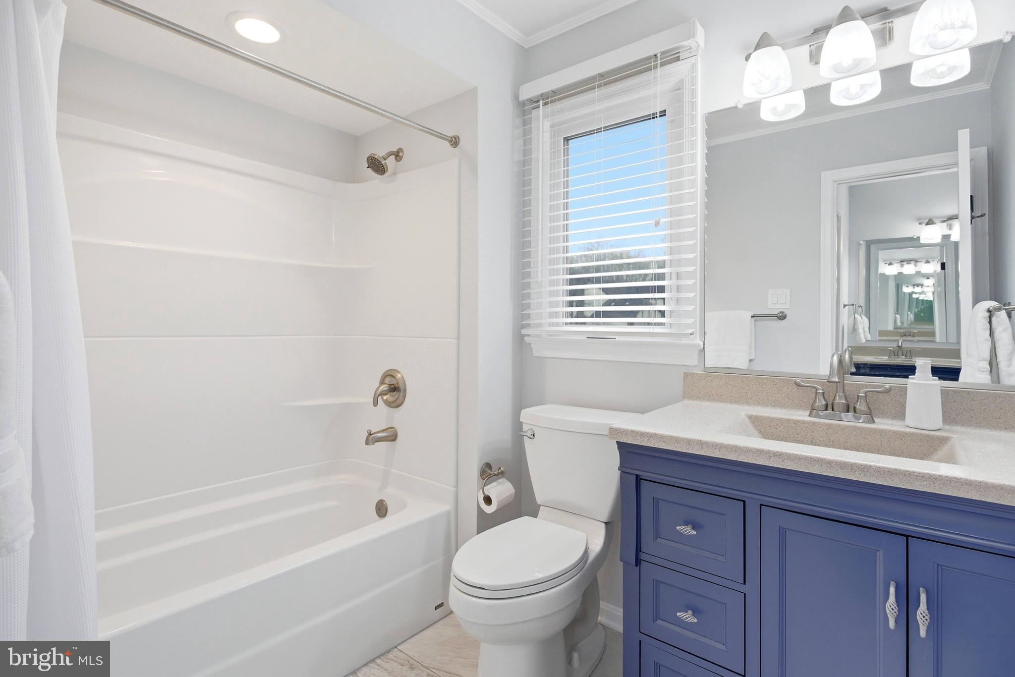 GLENWOOD MANOR - Residential