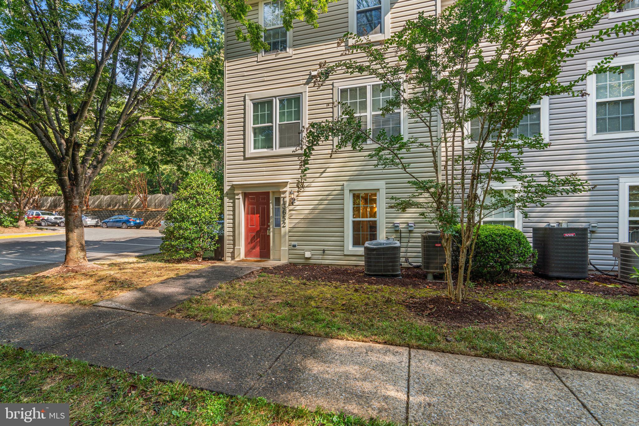 AUTUMN GLEN - Residential