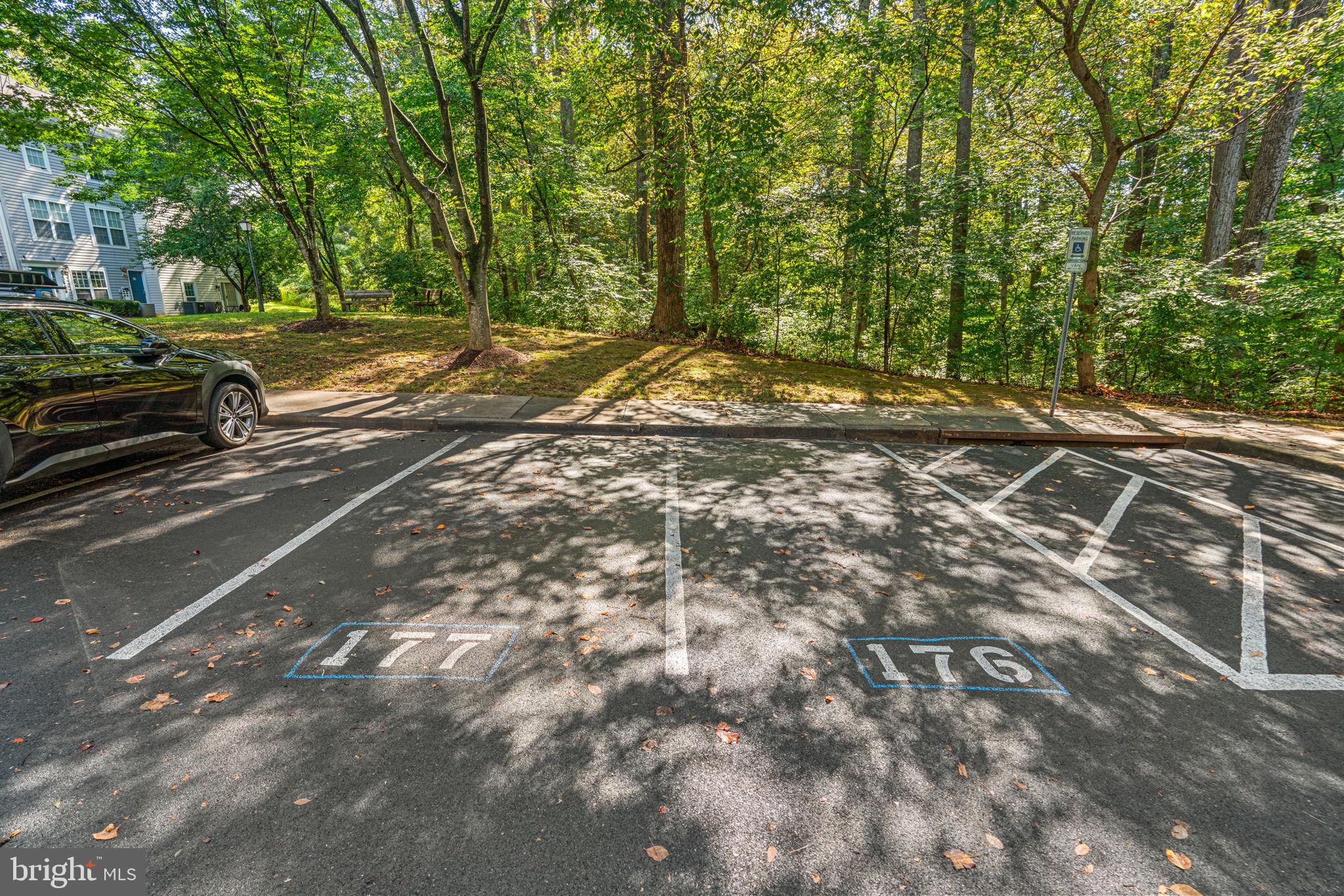 AUTUMN GLEN - Residential