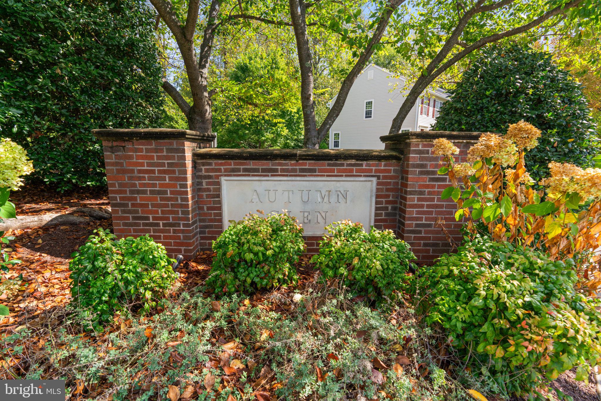 AUTUMN GLEN - Residential