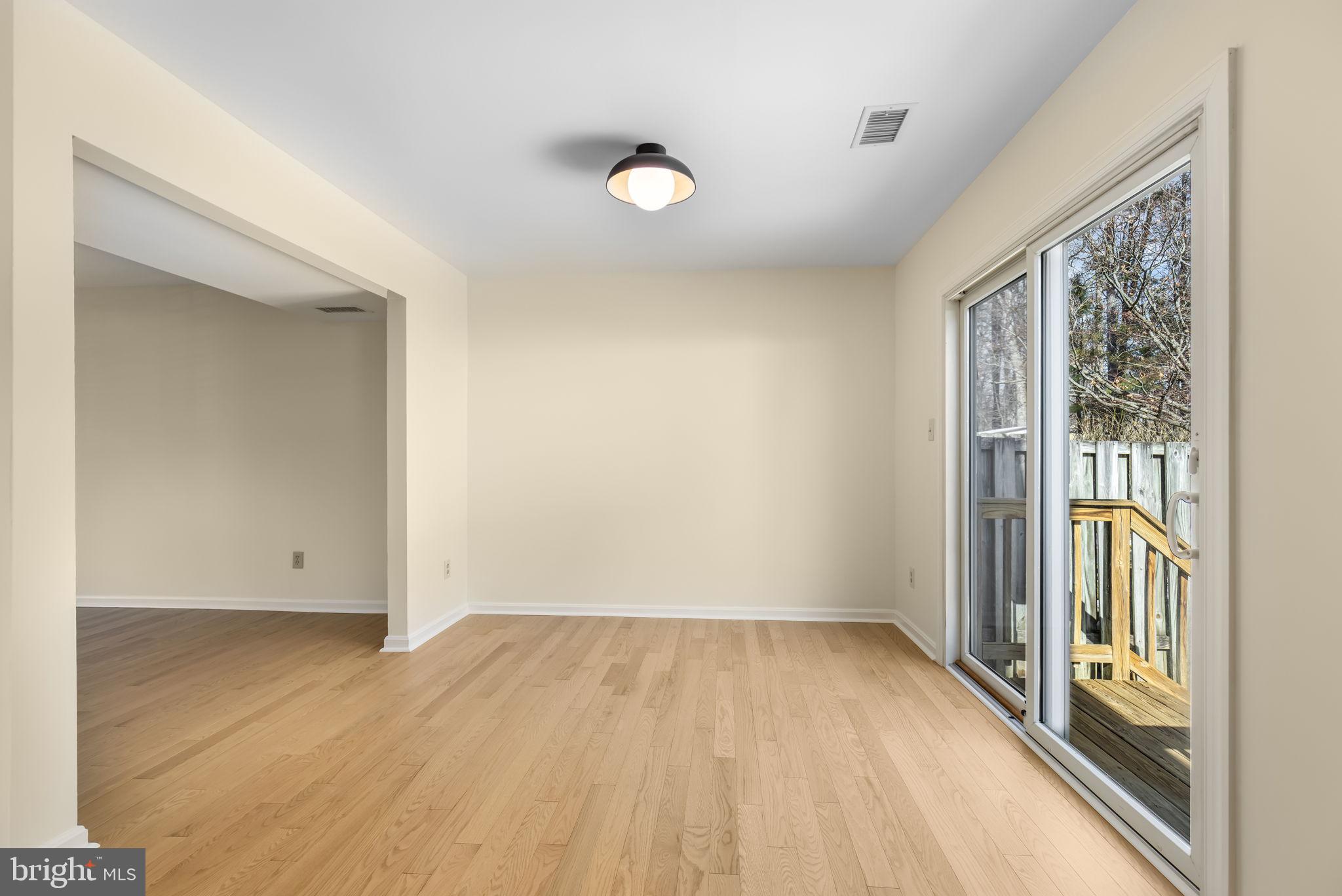 NEWINGTON STATION - Residential