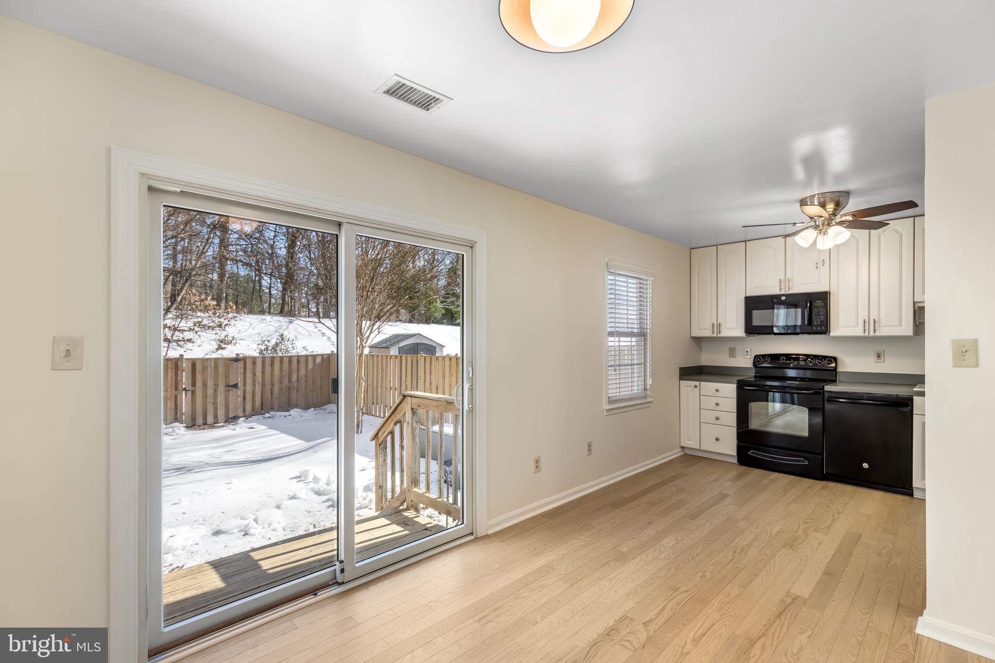 NEWINGTON STATION - Residential