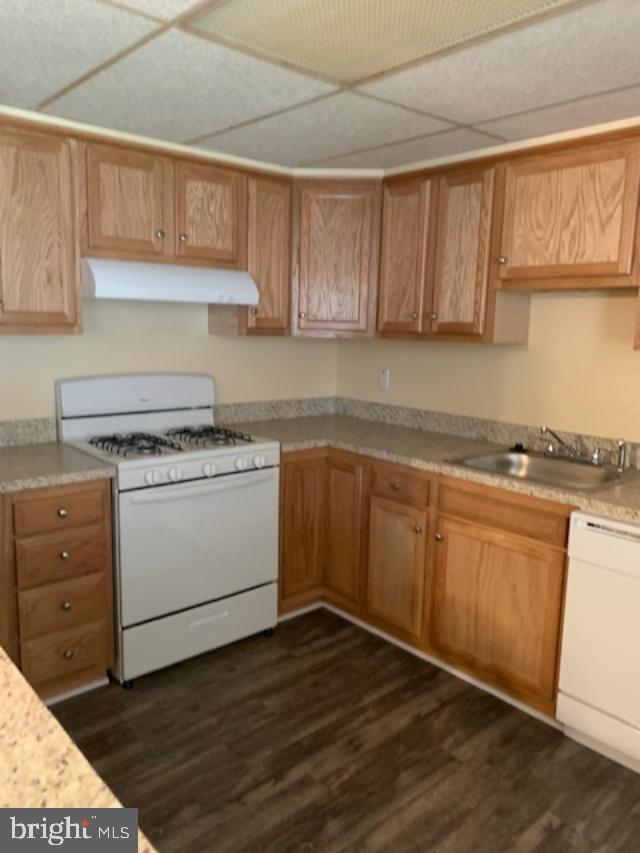 GRAY HAVEN - Residential Lease