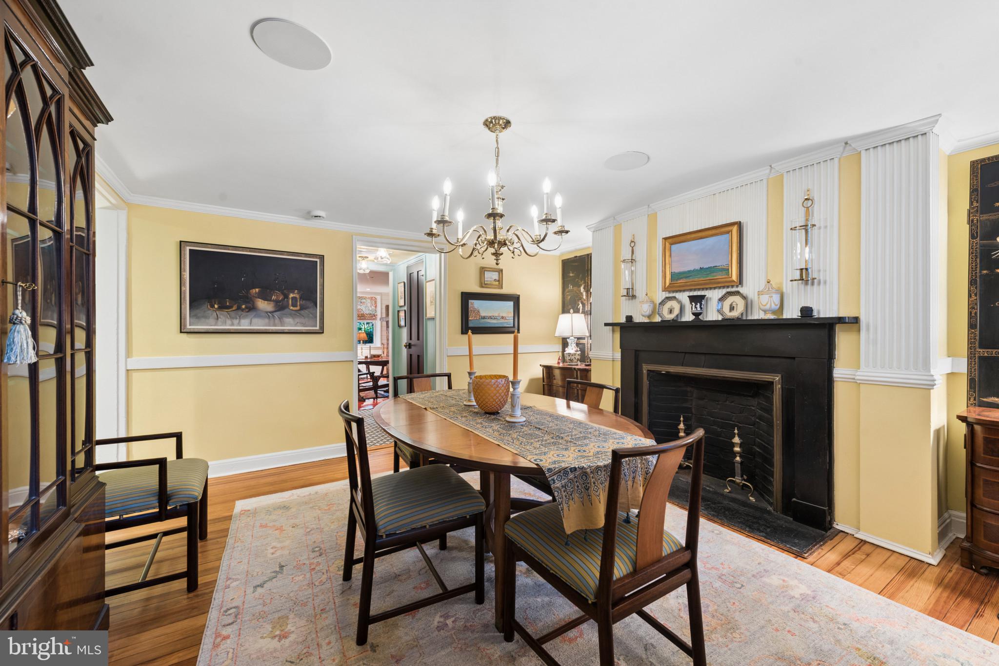 12 W HAMILTON STREET
