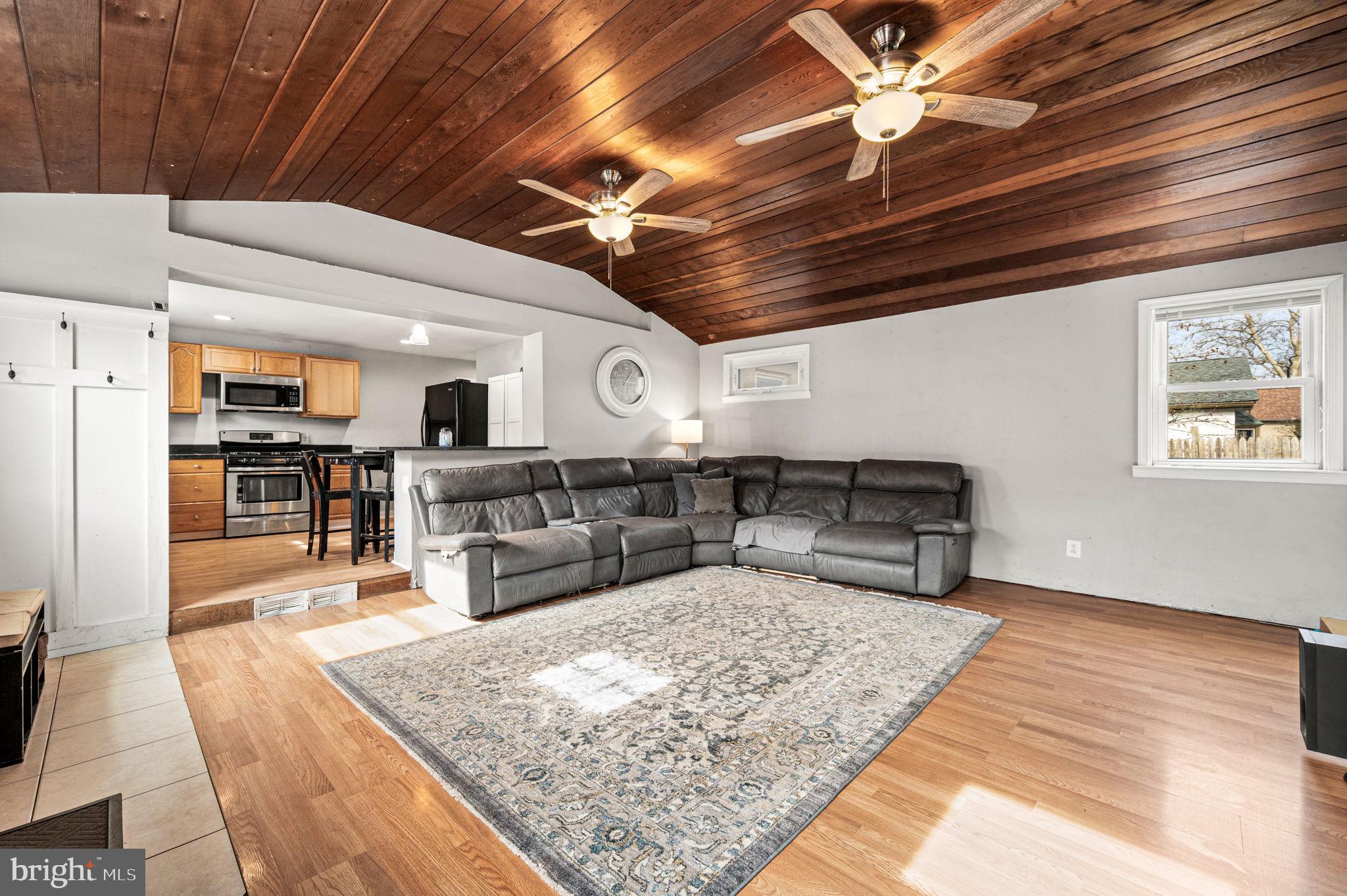 5380 POINT PLEASANT PIKE