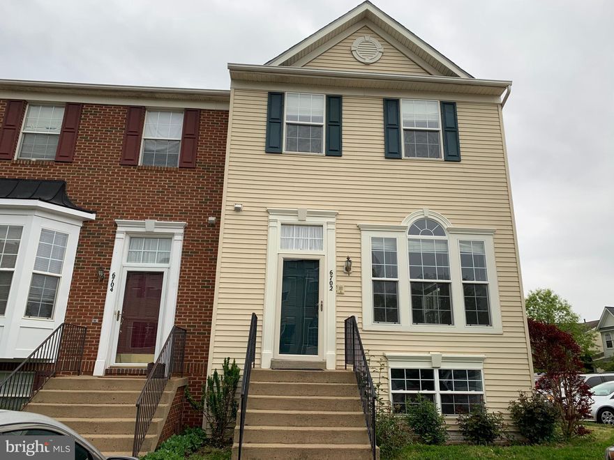Very spacious end unit townhouse, 4 bedrooms, 3 and 1/2 baths, freshly painted, hardwood floors on main level, nice size deck off the kitchen, upgraded kitchen appliances, walkout basement. Must have good credit and stable income to qualify, pets are not allowed.