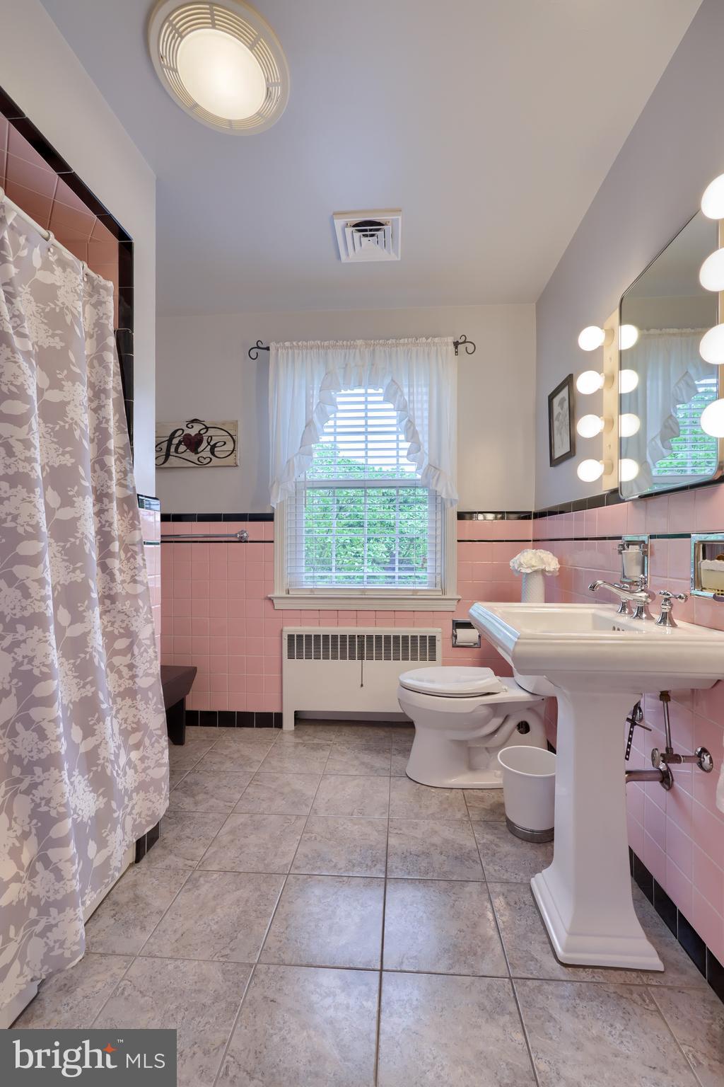 COLUMBIA BOROUGH - Residential