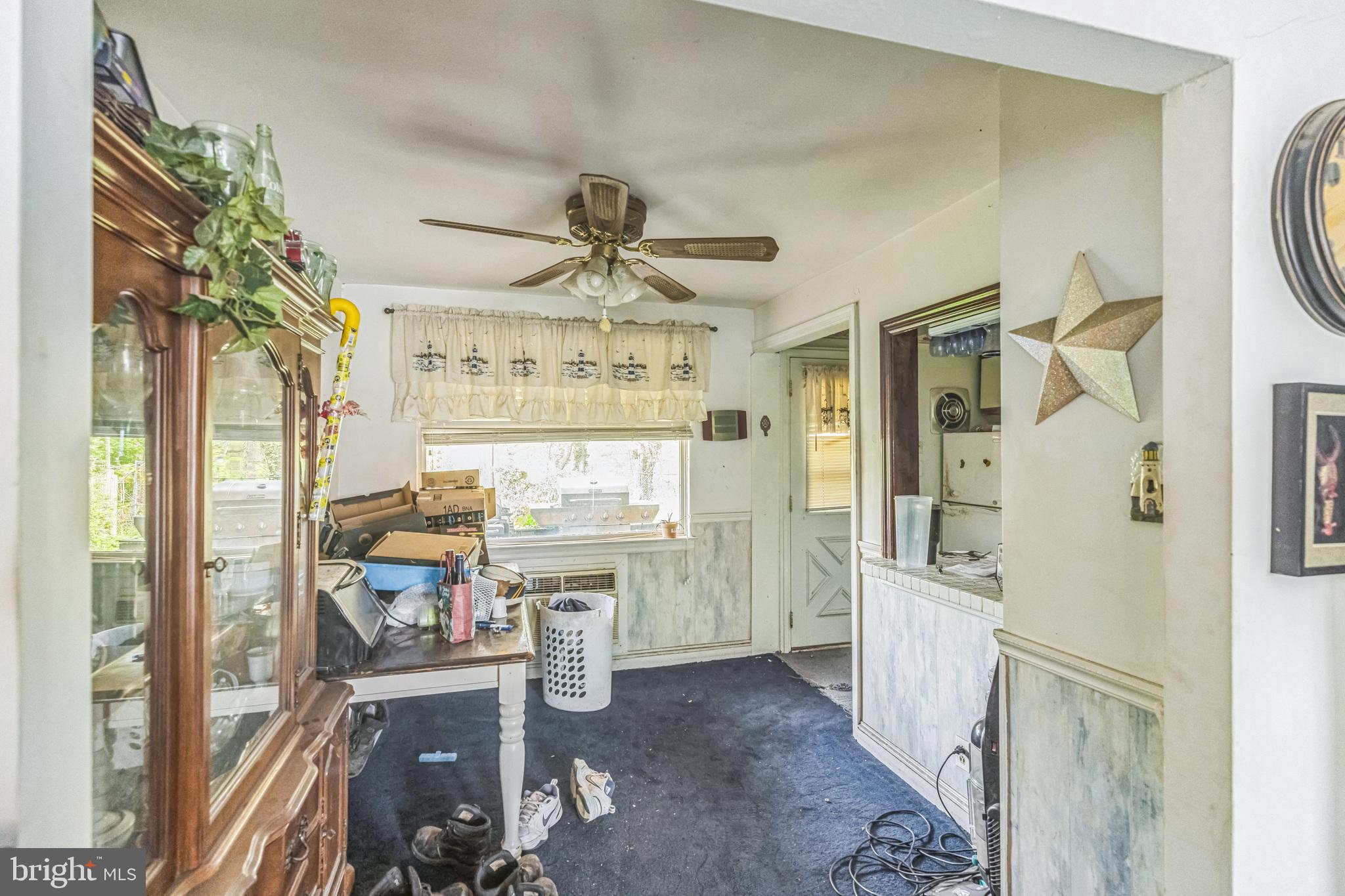 LAWNCREST - Residential