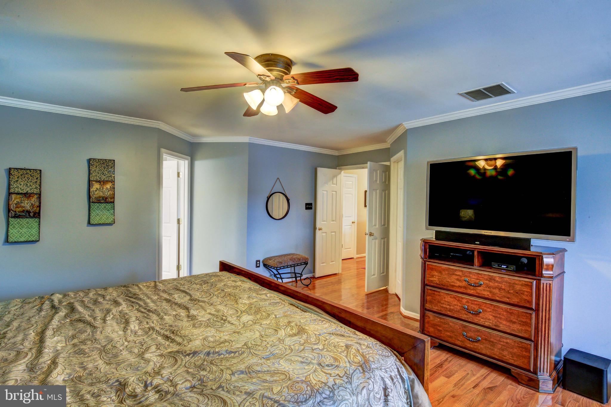 CHAPMAN FARM AT CROFTON - Residential