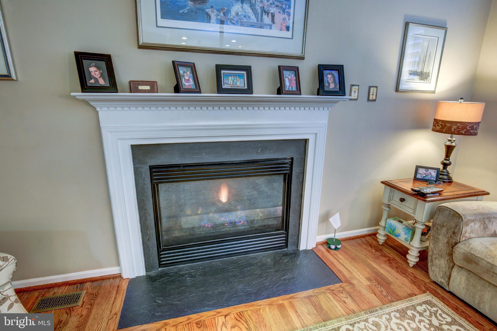 CHAPMAN FARM AT CROFTON - Residential