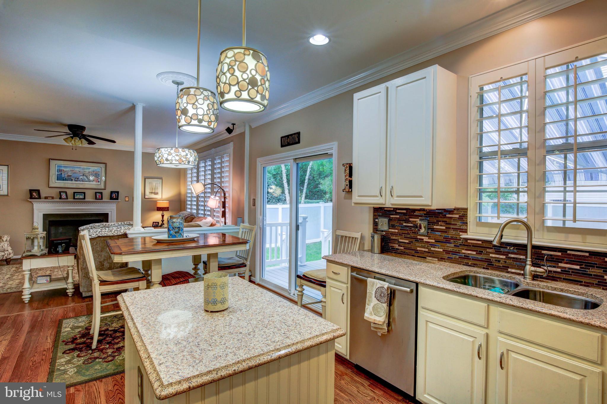 CHAPMAN FARM AT CROFTON - Residential