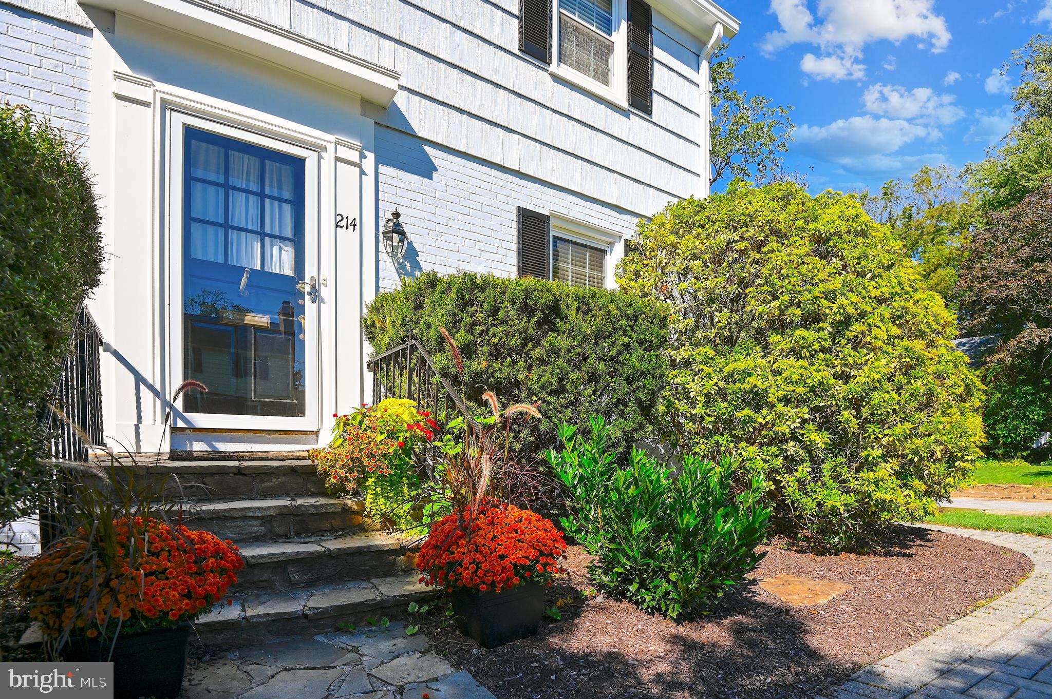 ARMAGH VILLAGE - Residential