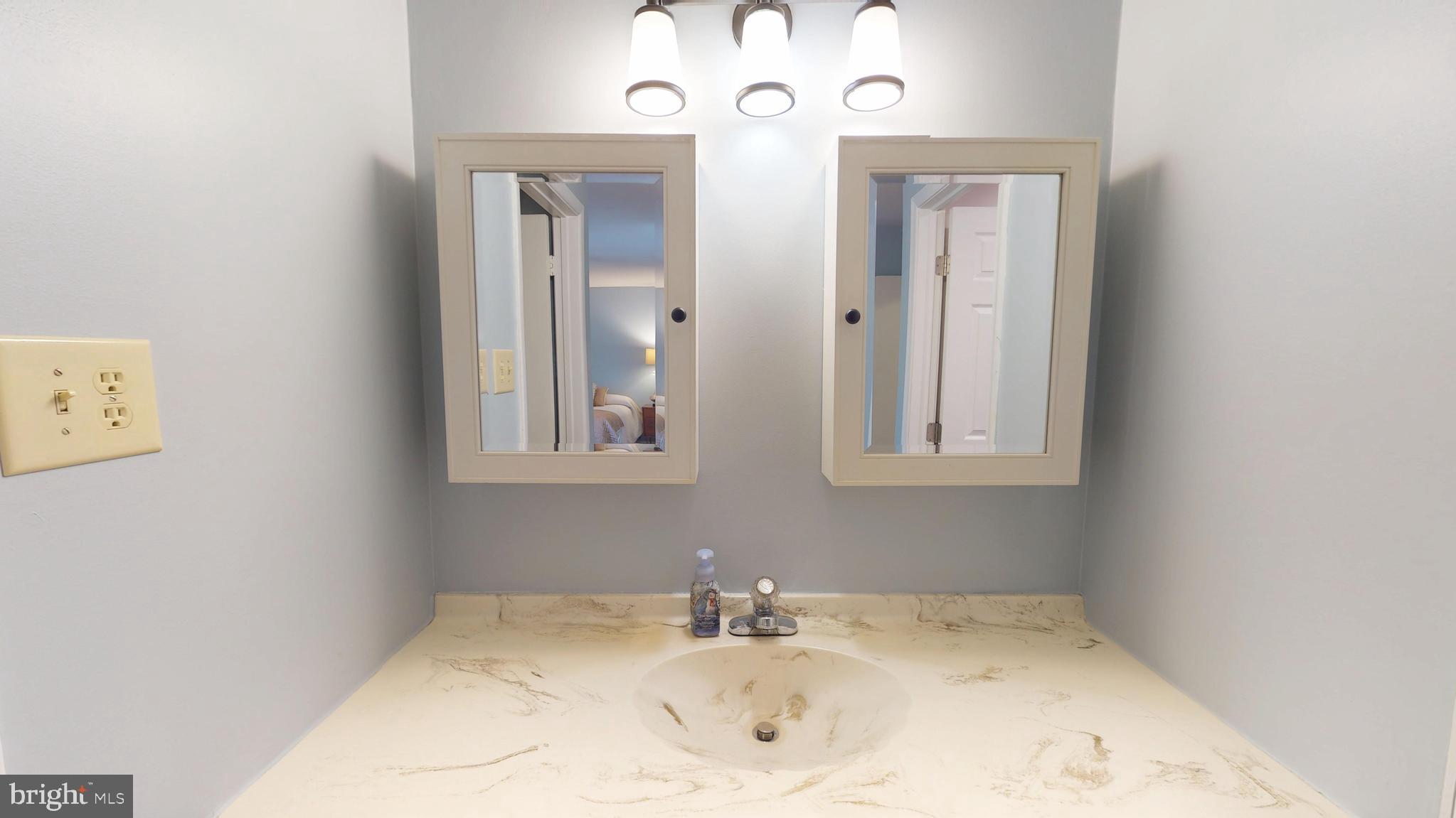 CHURCHILL TOWN SECTOR - Residential