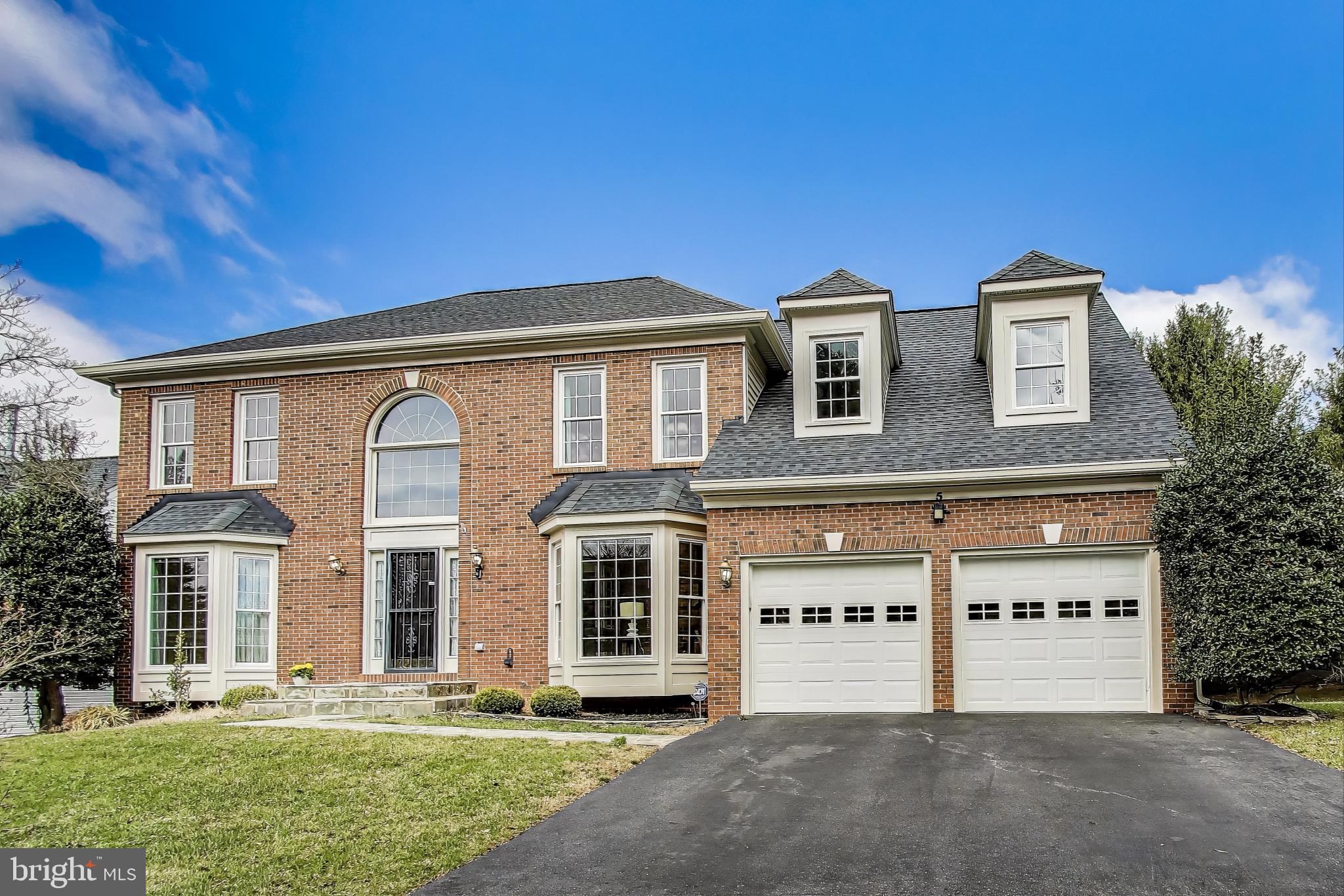 WASHINGTONIAN WOODS - Residential