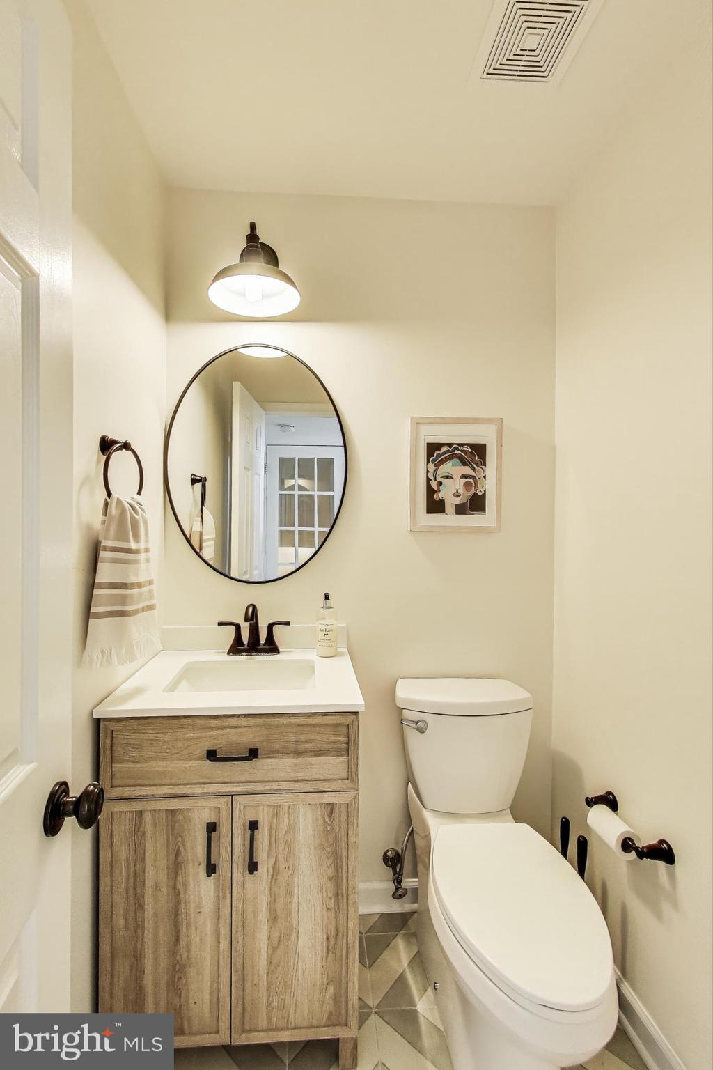 WASHINGTONIAN WOODS - Residential