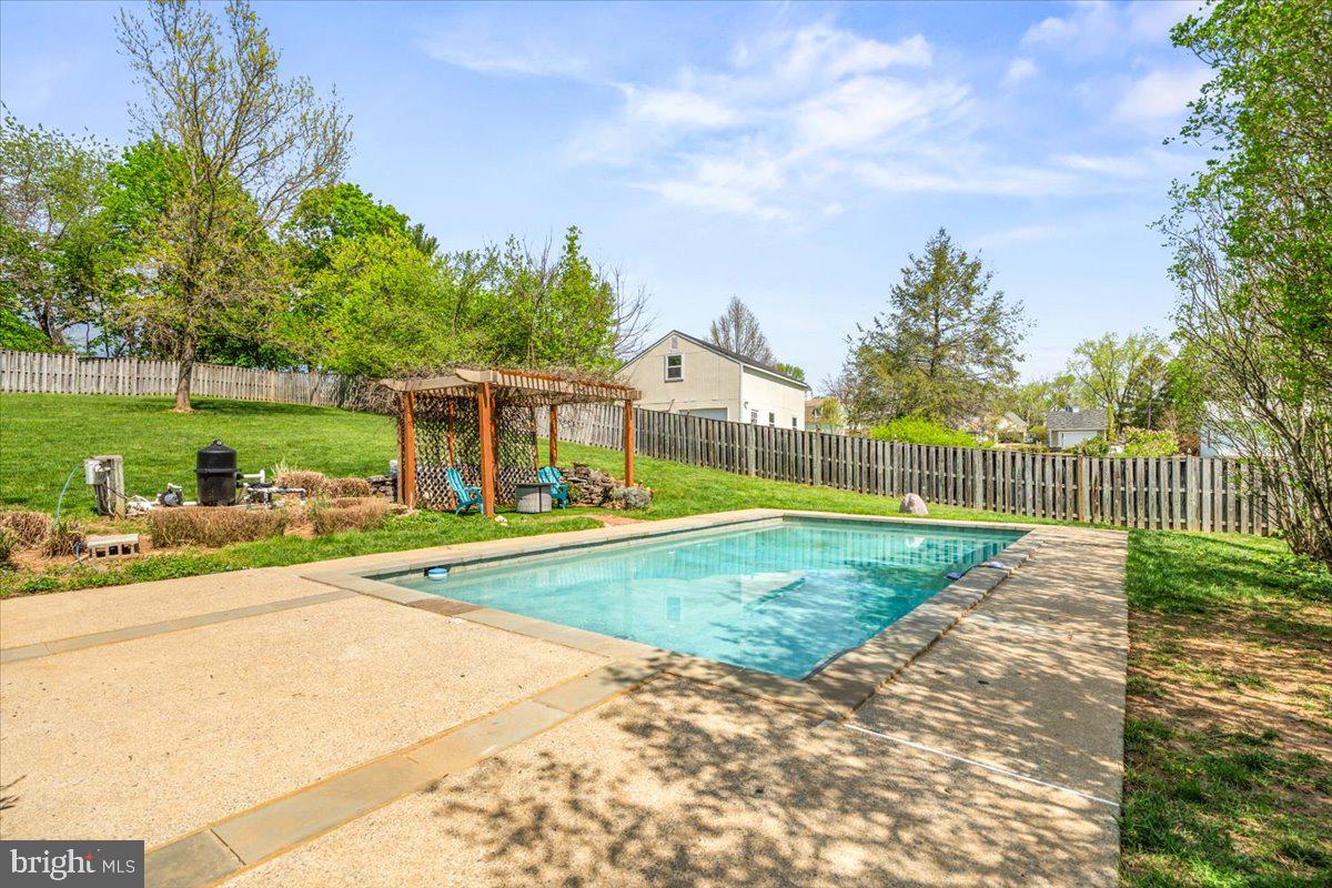 MIDDLETOWN VALLEY - Residential