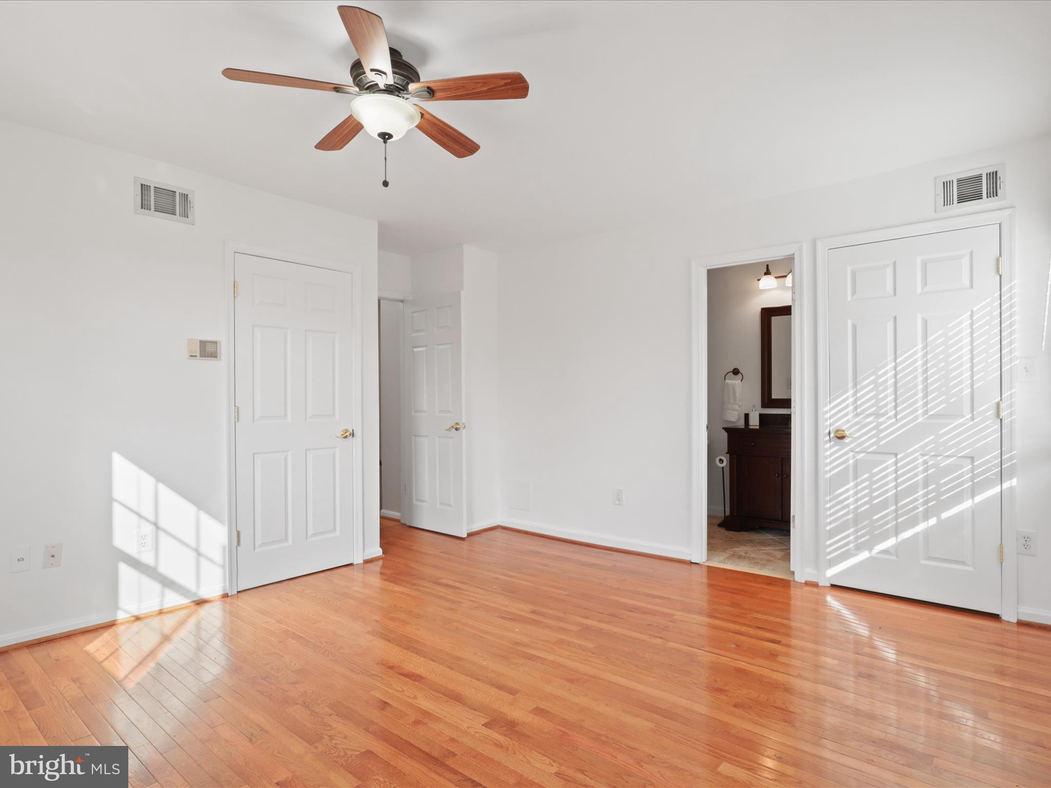 PINECREST HEIGHTS - Residential