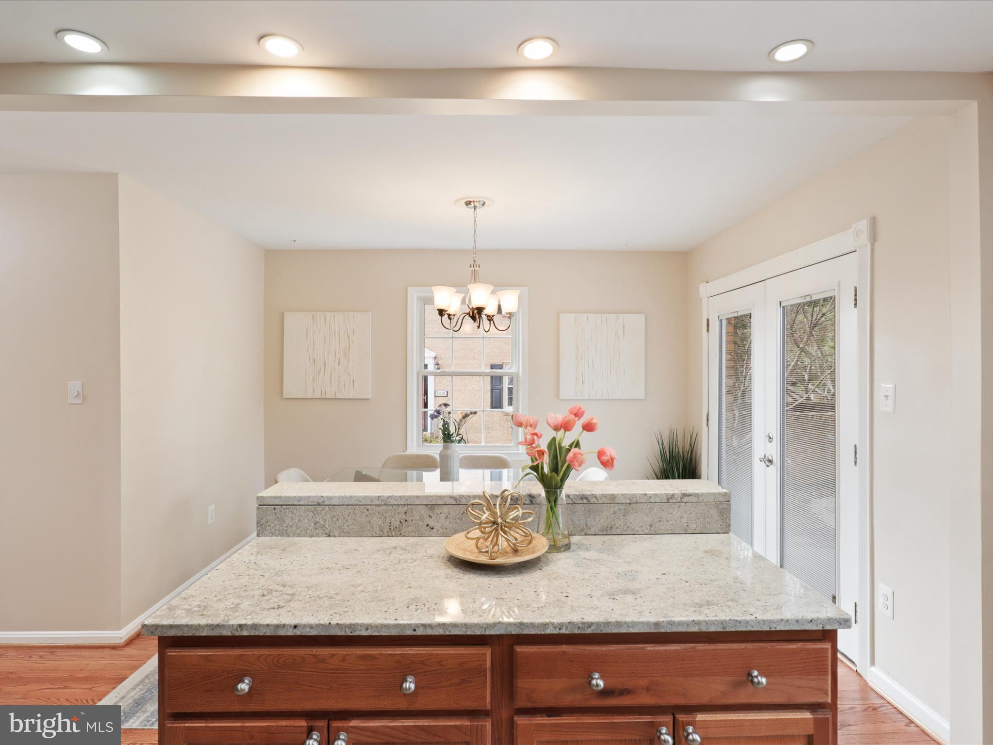 PINECREST HEIGHTS - Residential