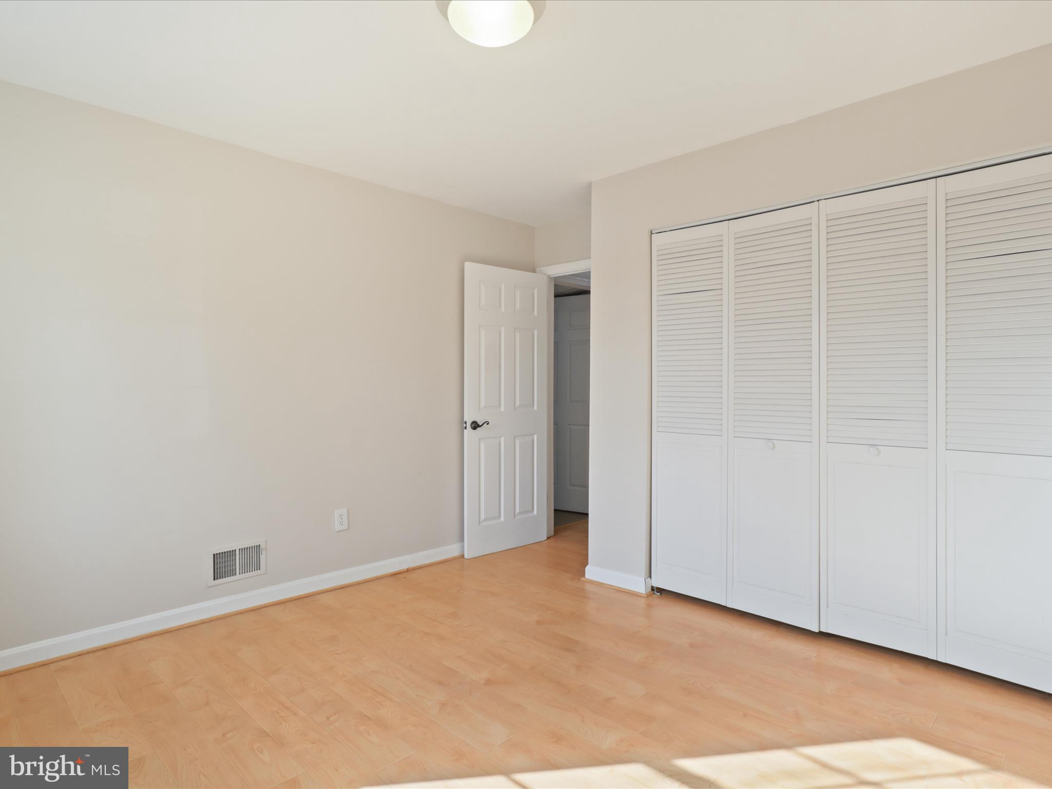 PINECREST HEIGHTS - Residential