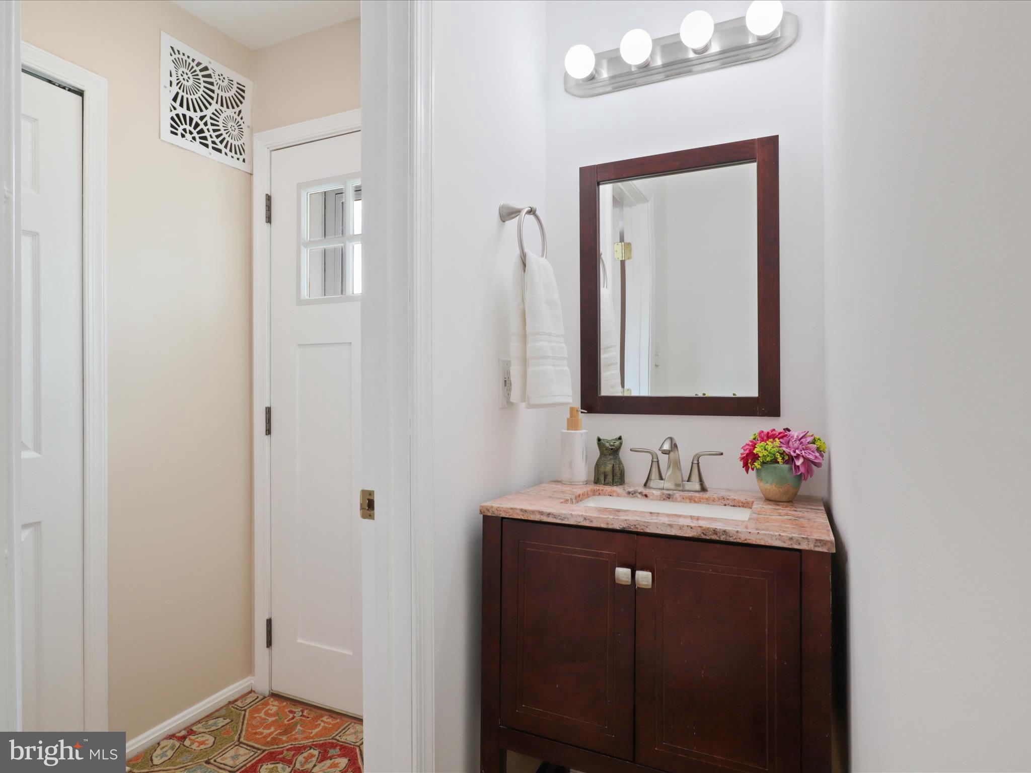 PINECREST HEIGHTS - Residential