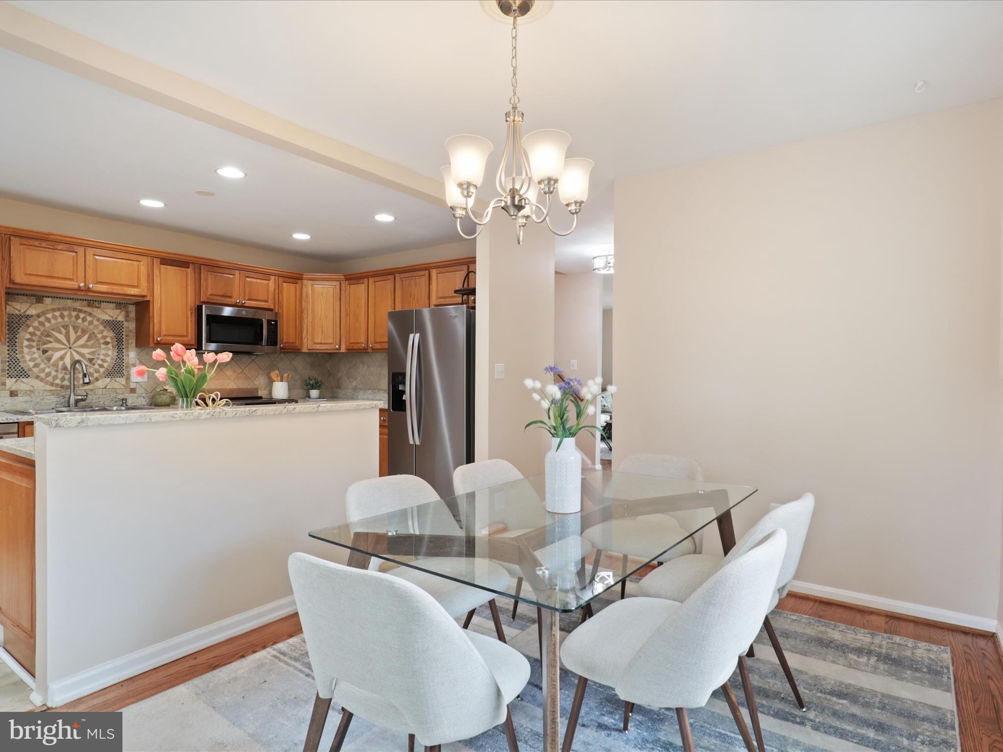 PINECREST HEIGHTS - Residential