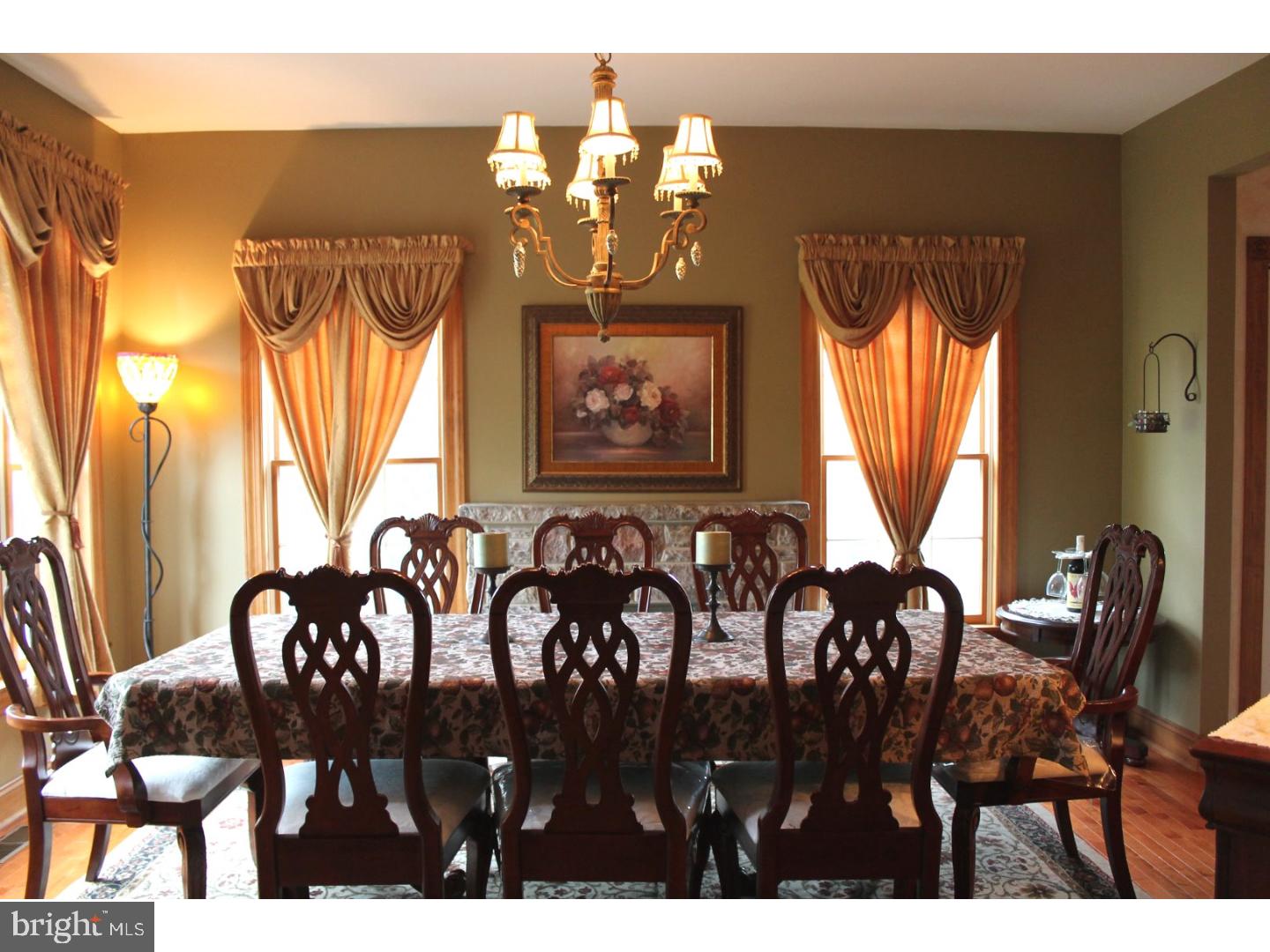 HAWK RIDGE ESTATES - Residential