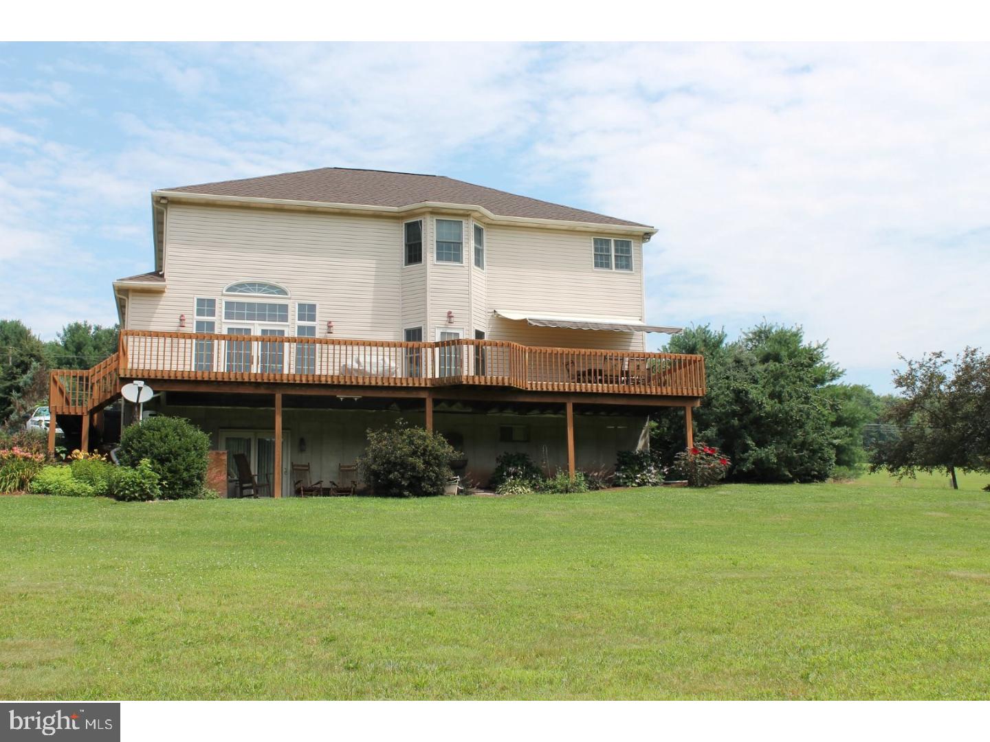 HAWK RIDGE ESTATES - Residential