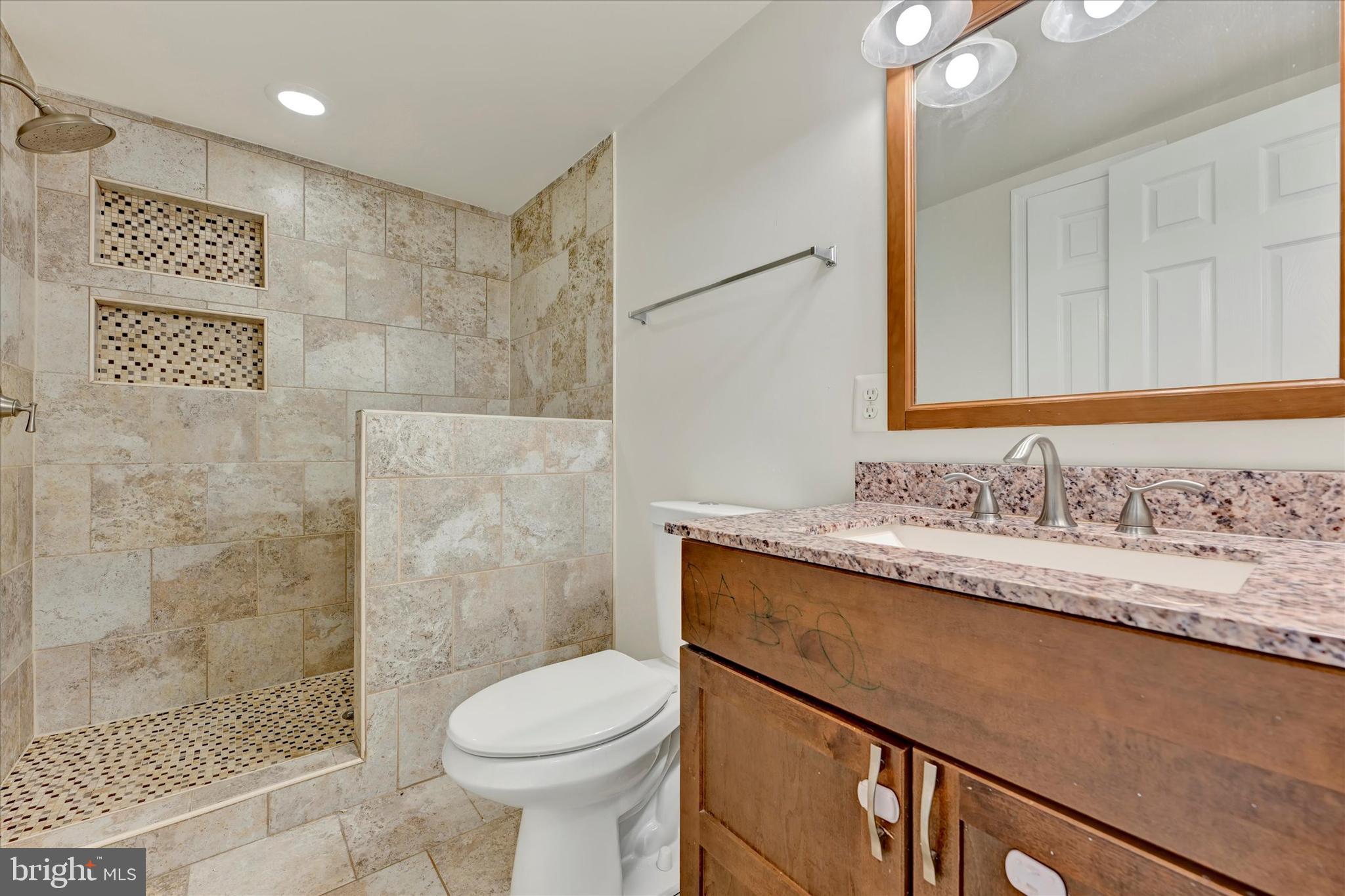 HAMILTON HEIGHTS - Residential