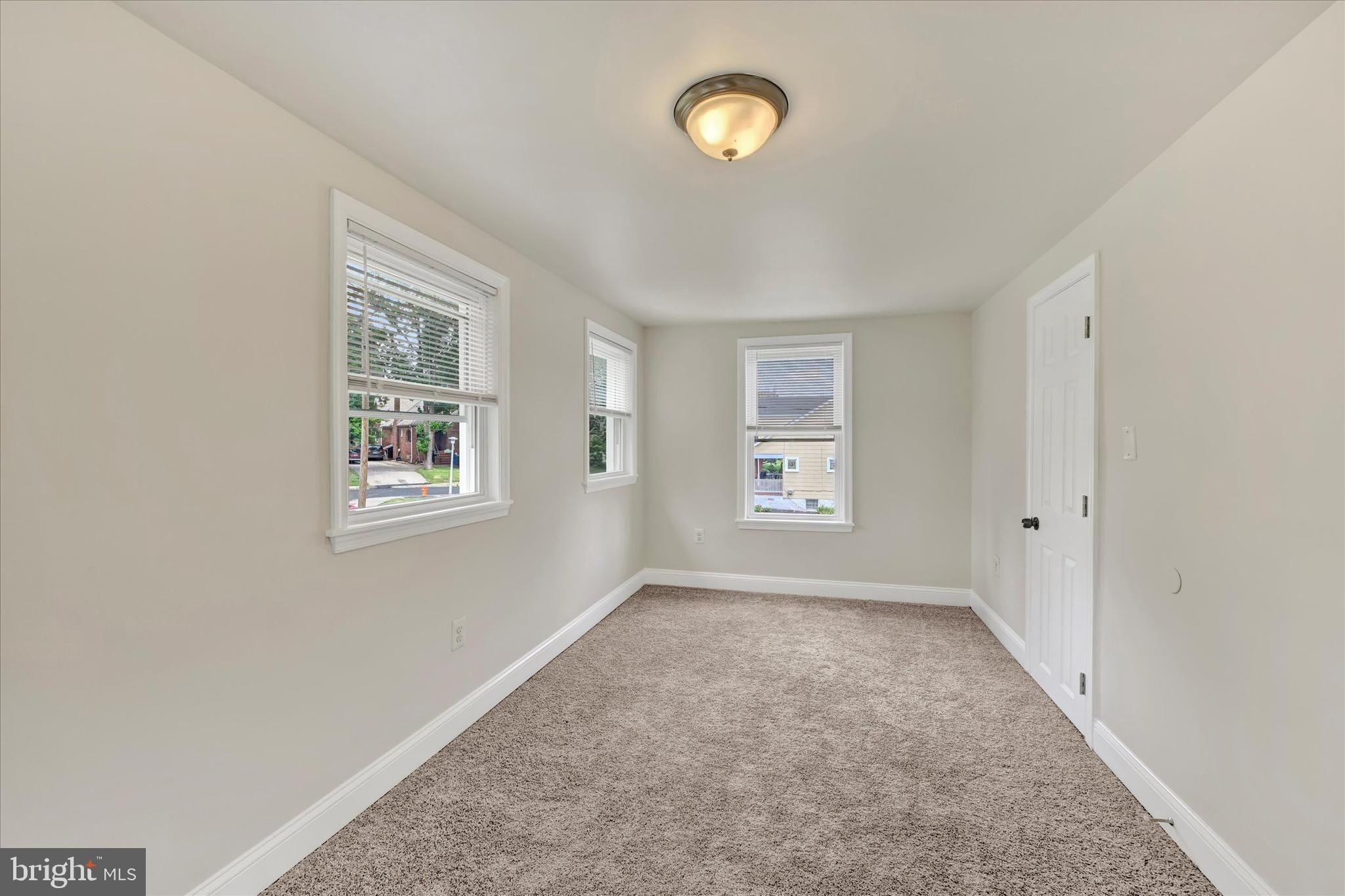 HAMILTON HEIGHTS - Residential