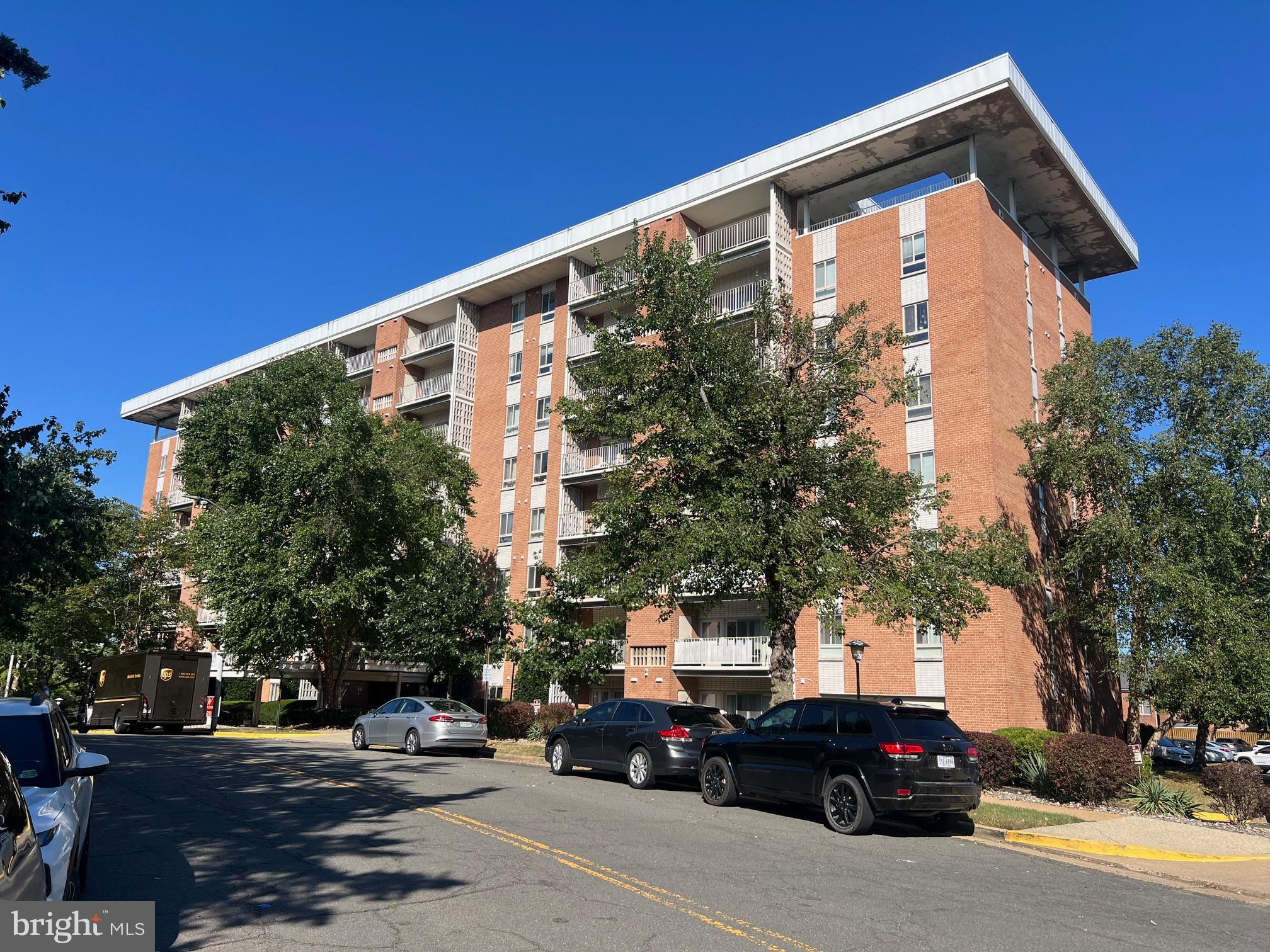 5250 VALLEY FORGE DRIVE 201