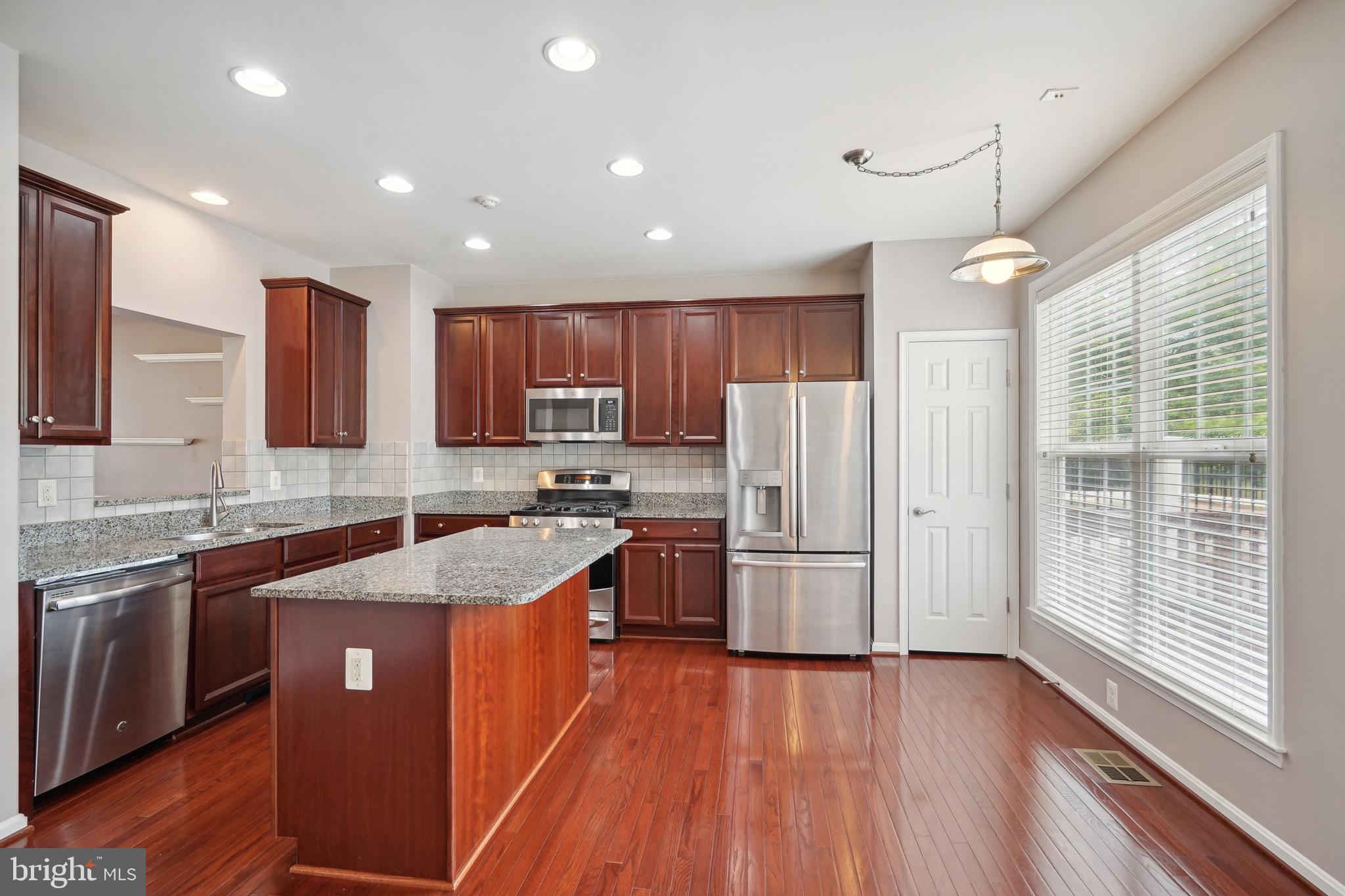 LAUREL HIGHLANDS - Residential