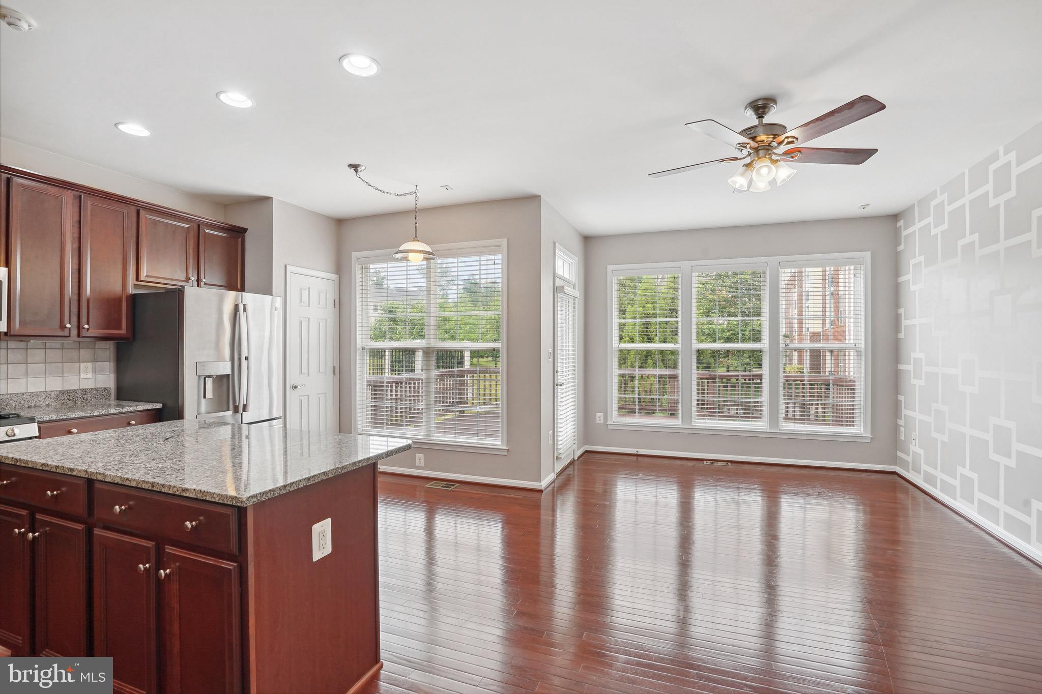 LAUREL HIGHLANDS - Residential