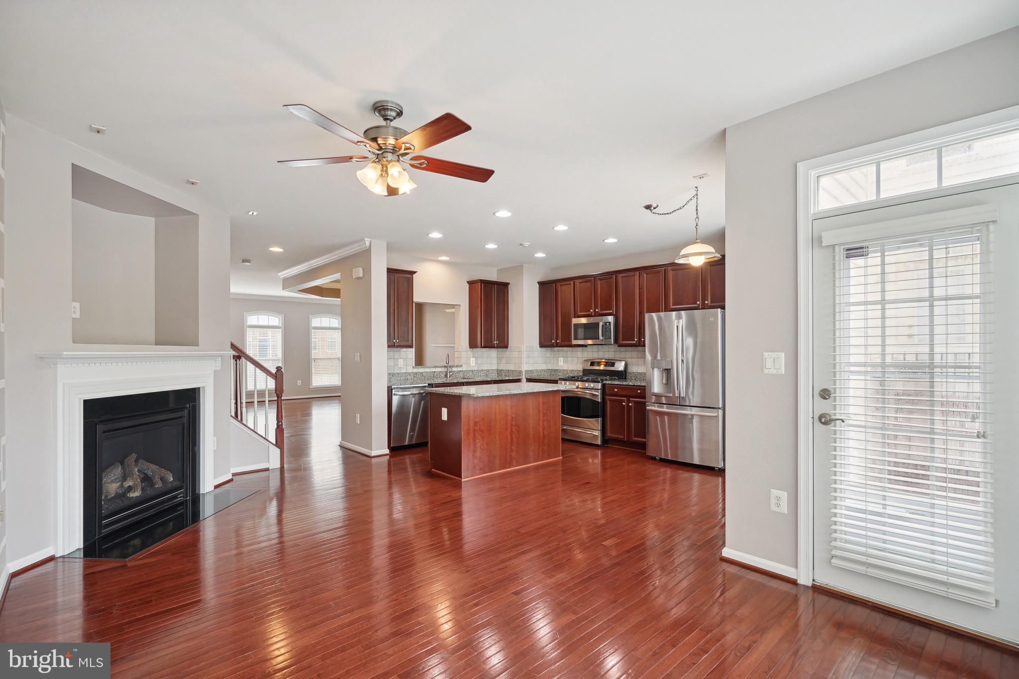 LAUREL HIGHLANDS - Residential