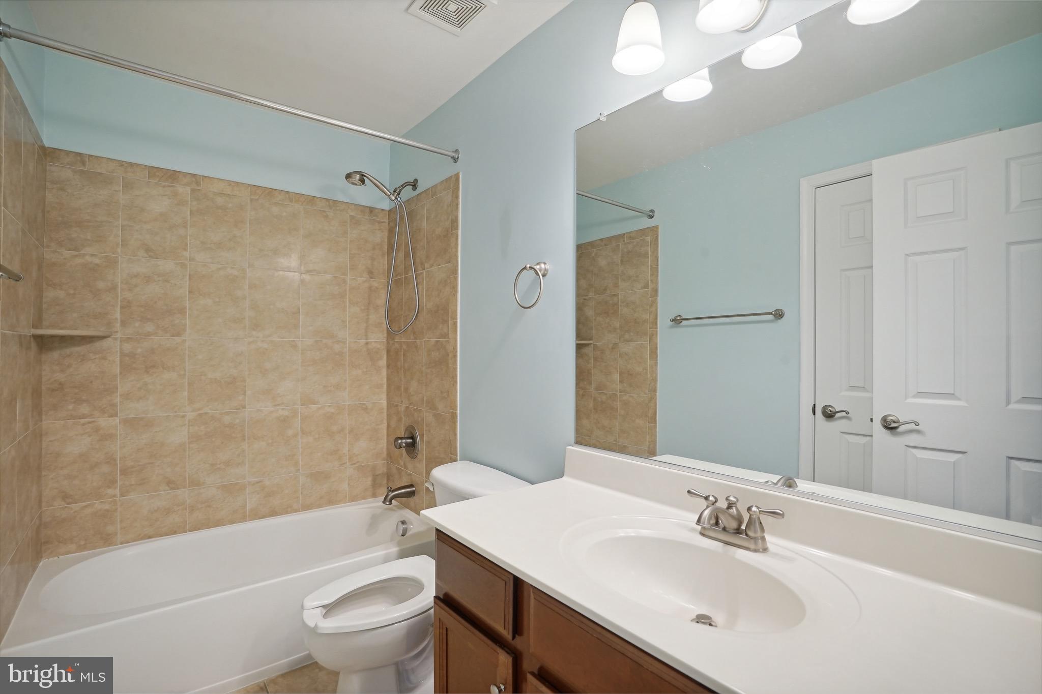 LAUREL HIGHLANDS - Residential